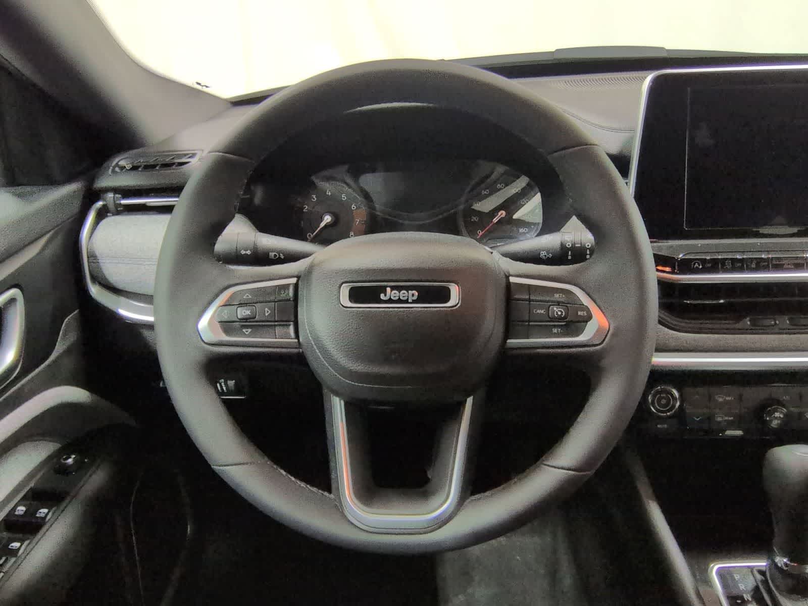 Thumbnail: 2025 Jeep Compass - 23