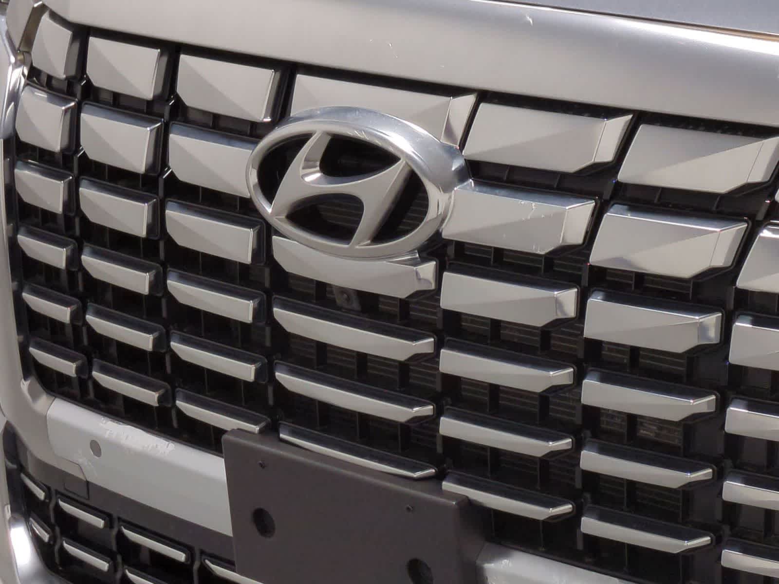Thumbnail: 2025 Hyundai Palisade - 12