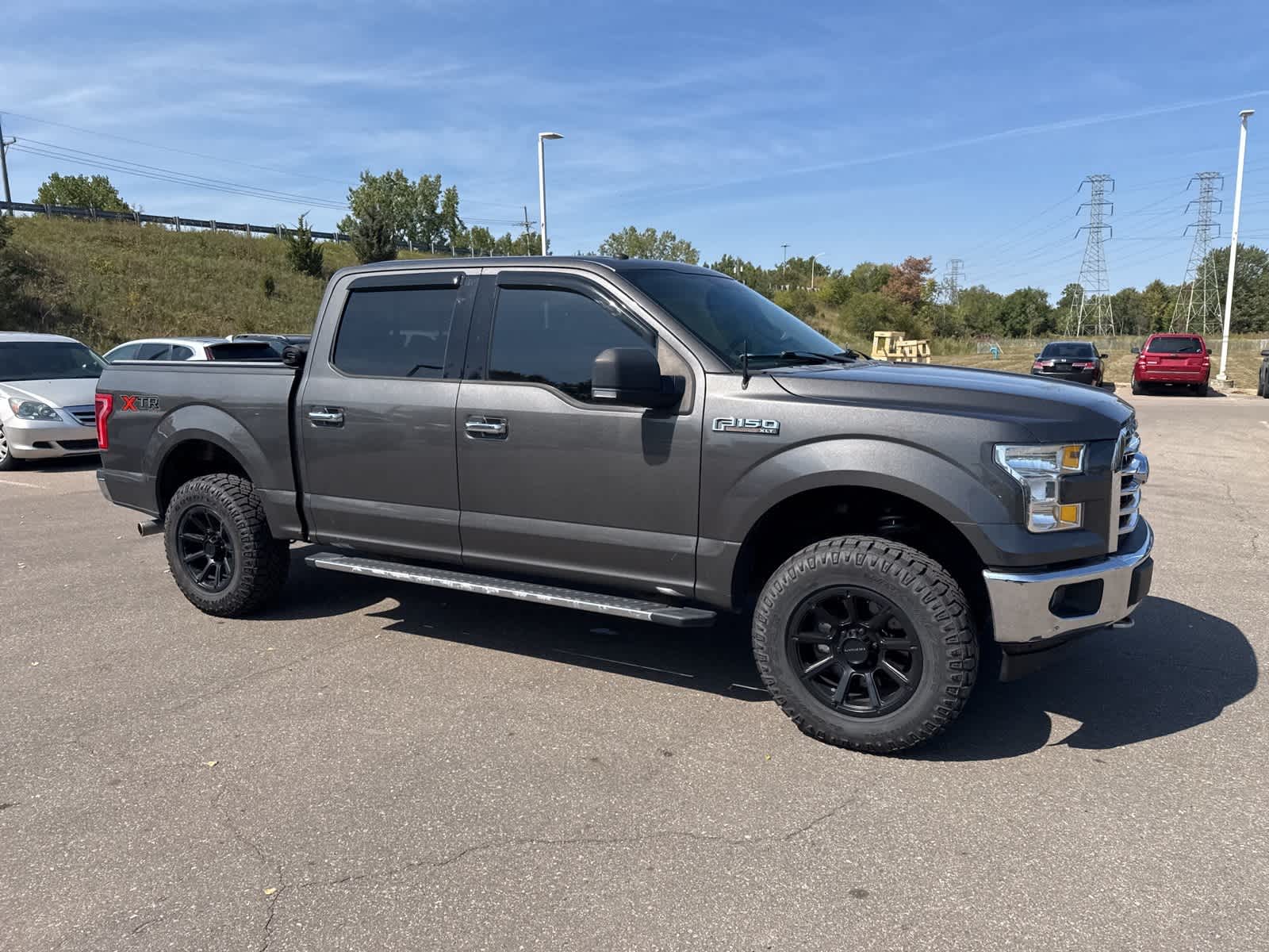 Thumbnail: 2017 Ford F-150 - 14
