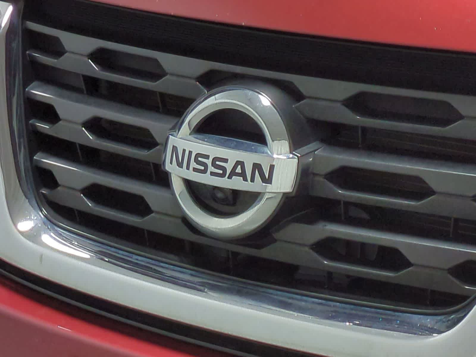 Thumbnail: 2017 Nissan Pathfinder - 12