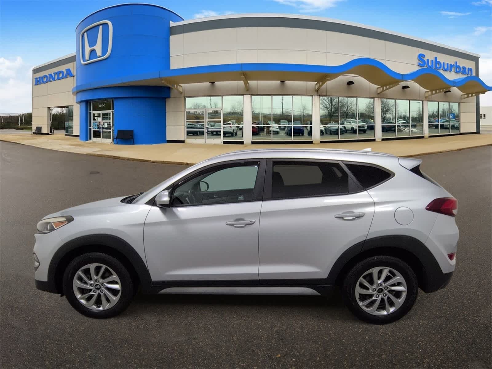 Thumbnail: 2018 Hyundai Tucson - 5