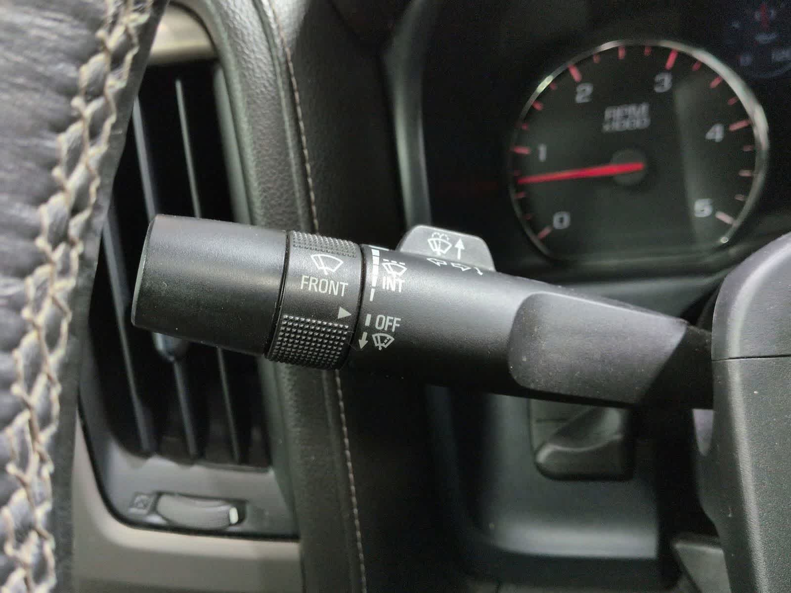 Thumbnail: 2015 GMC Sierra 2500 - 28