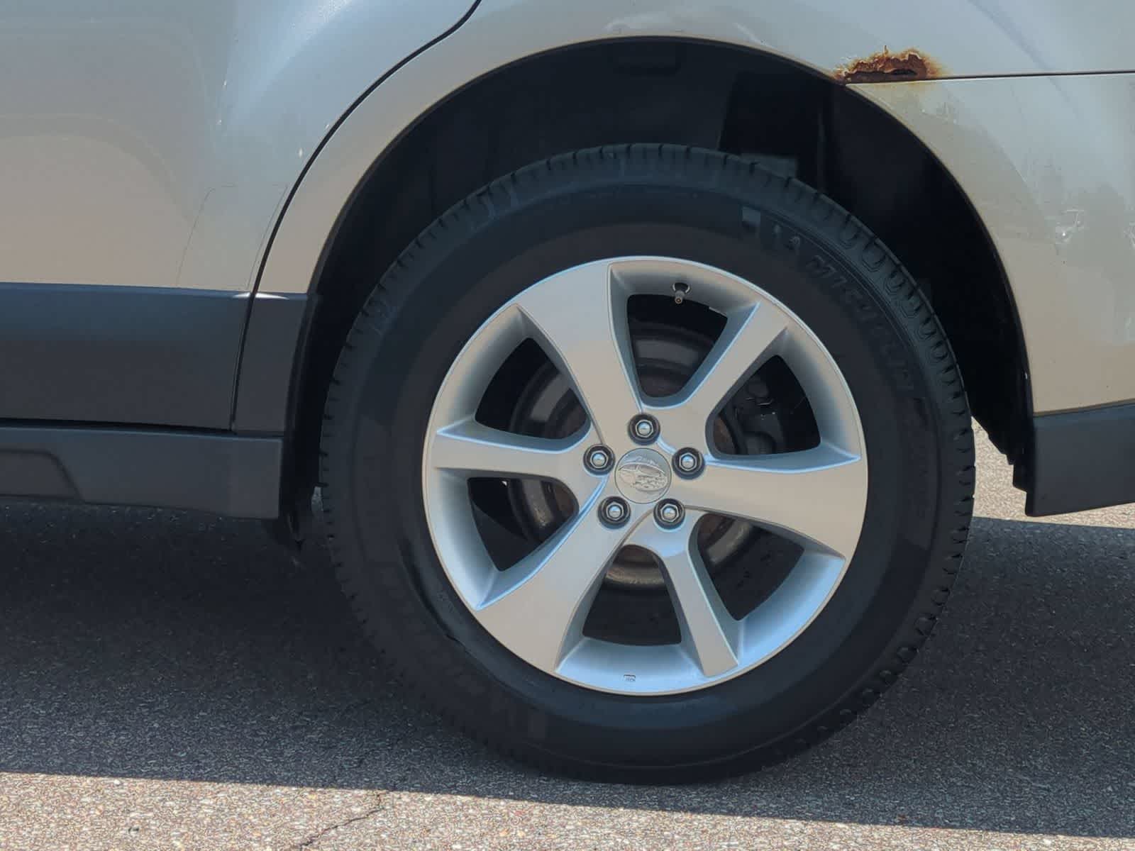 Thumbnail: 2014 Subaru Outback - 14