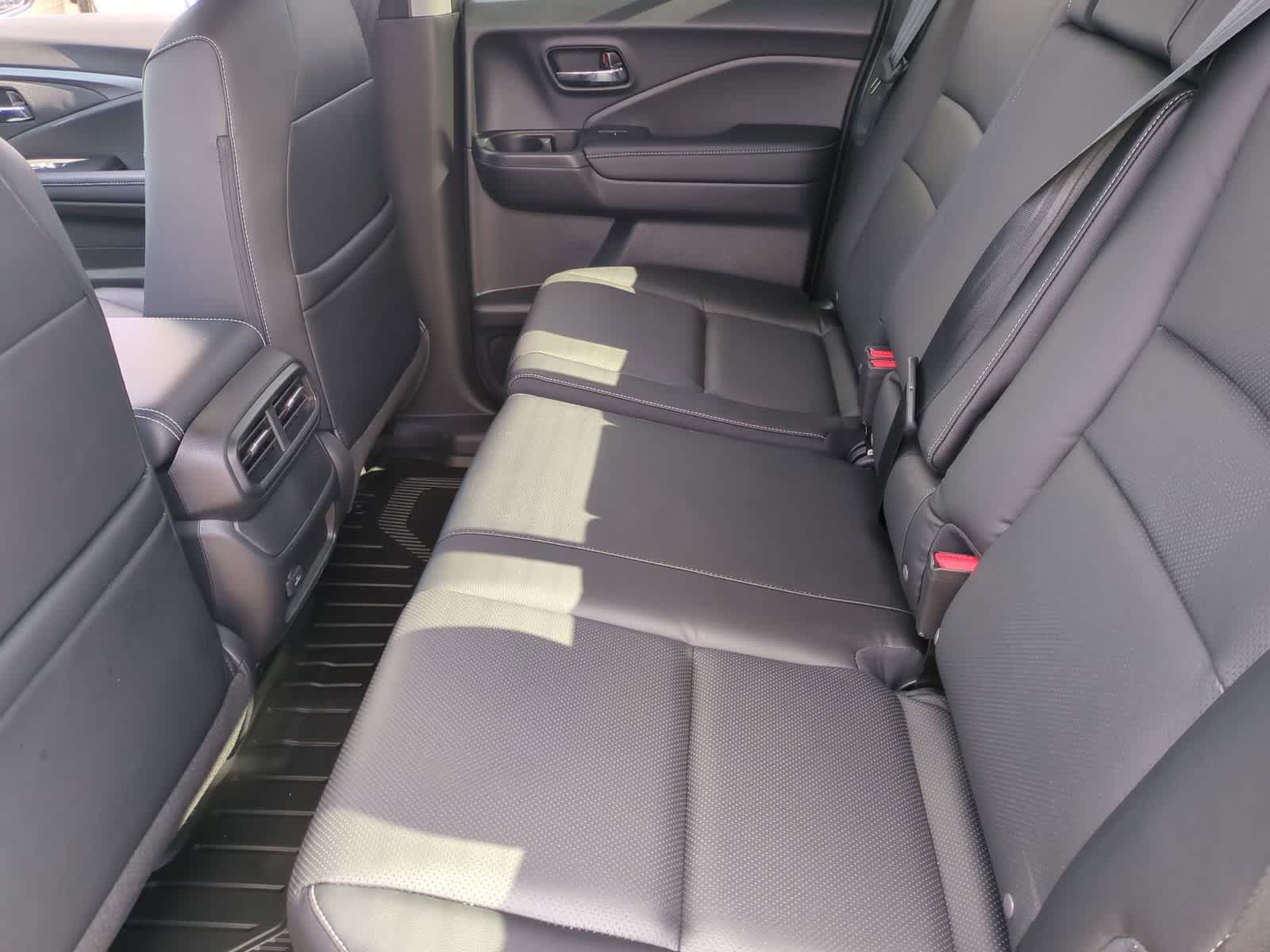 Thumbnail: 2026 Honda Ridgeline - 20