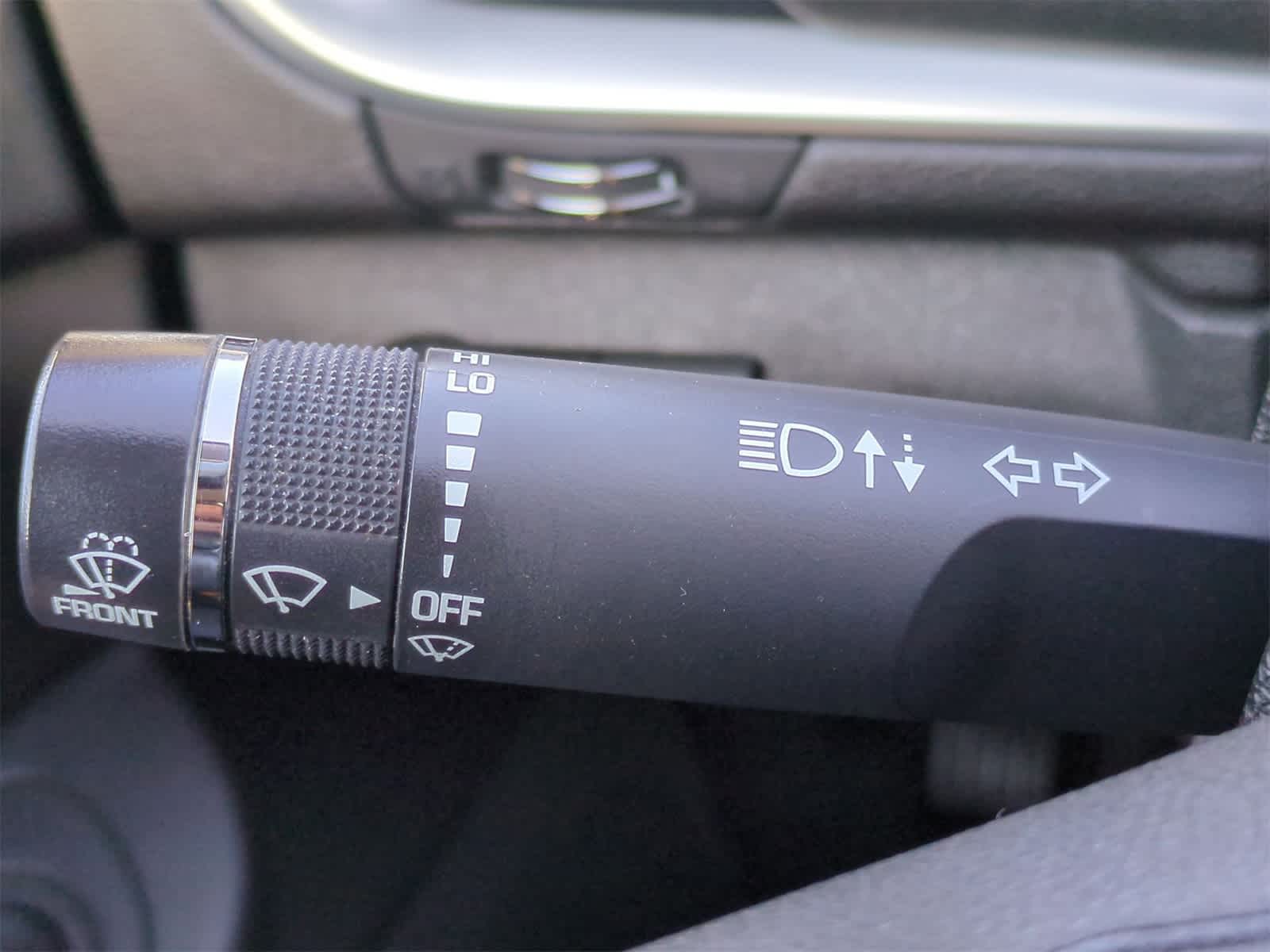 Thumbnail: 2017 Chevrolet Traverse - 26