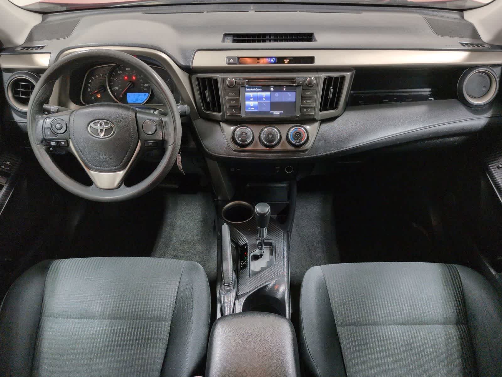 Thumbnail: 2015 Toyota RAV4 - 16