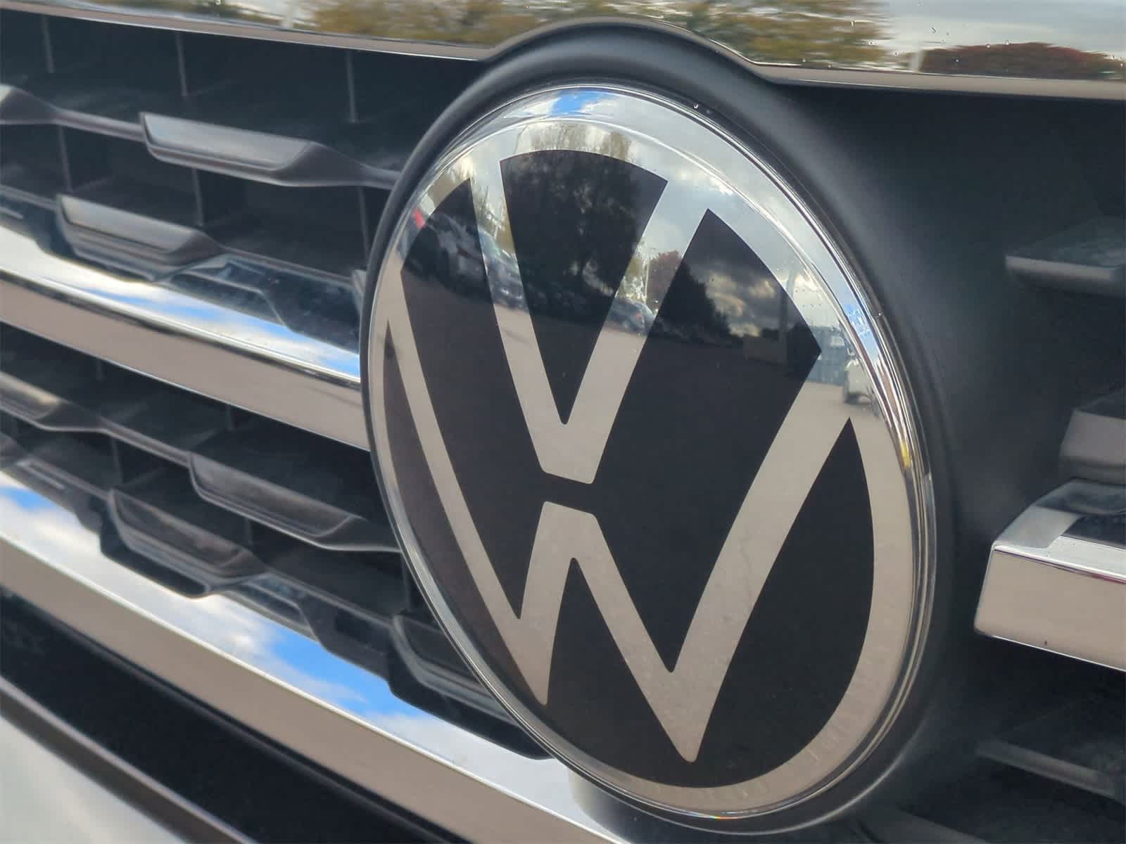 Thumbnail: 2021 Volkswagen Atlas - 13