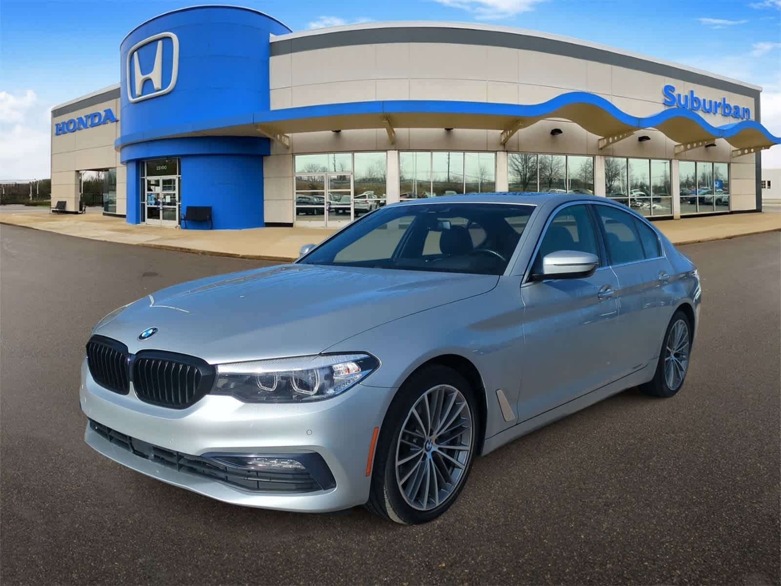 Thumbnail: 2018 BMW 5 Series - 4