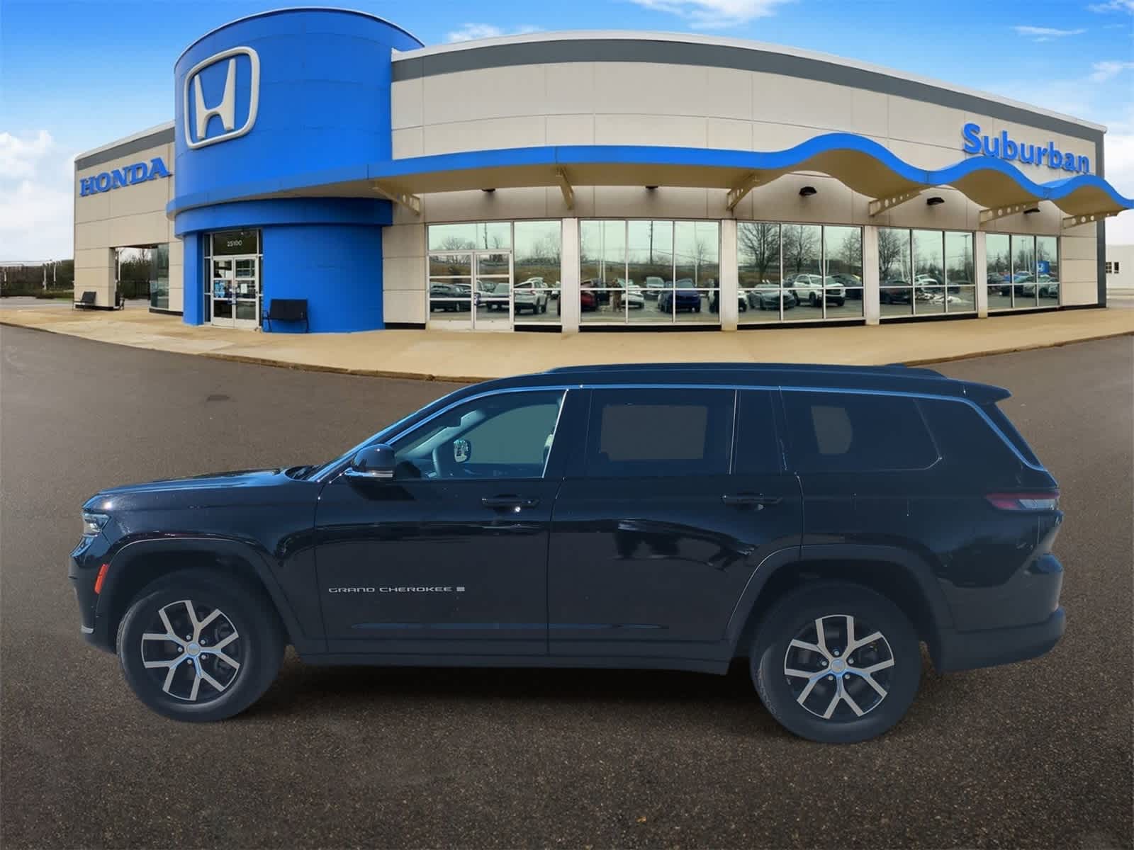 Thumbnail: 2024 Jeep Grand Cherokee L - 5