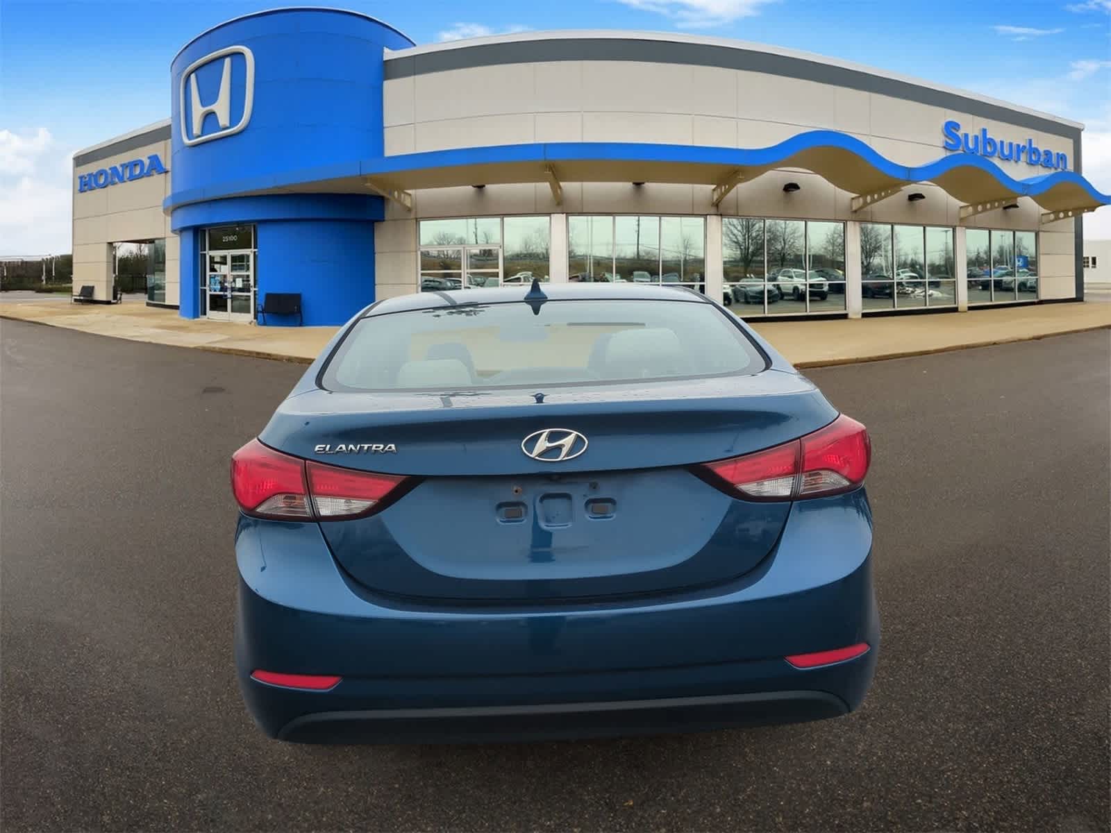 Thumbnail: 2015 Hyundai Elantra - 7