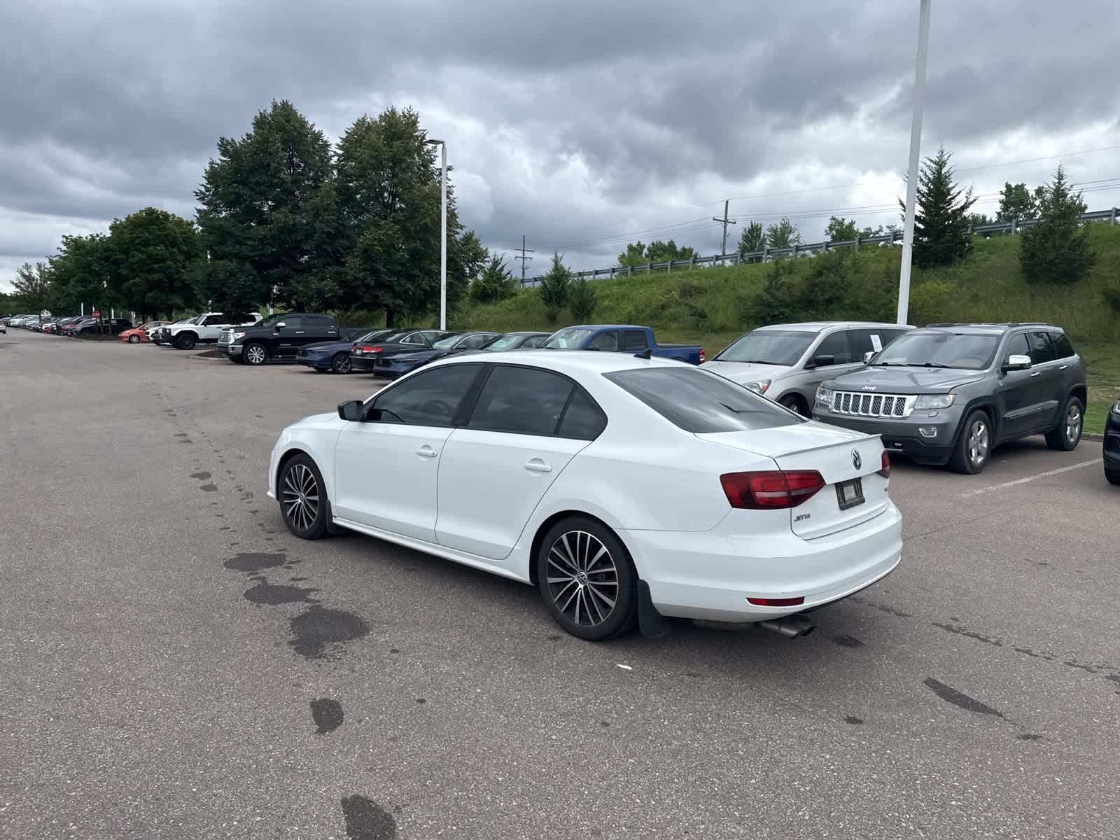 Thumbnail: 2016 Volkswagen Jetta - 24