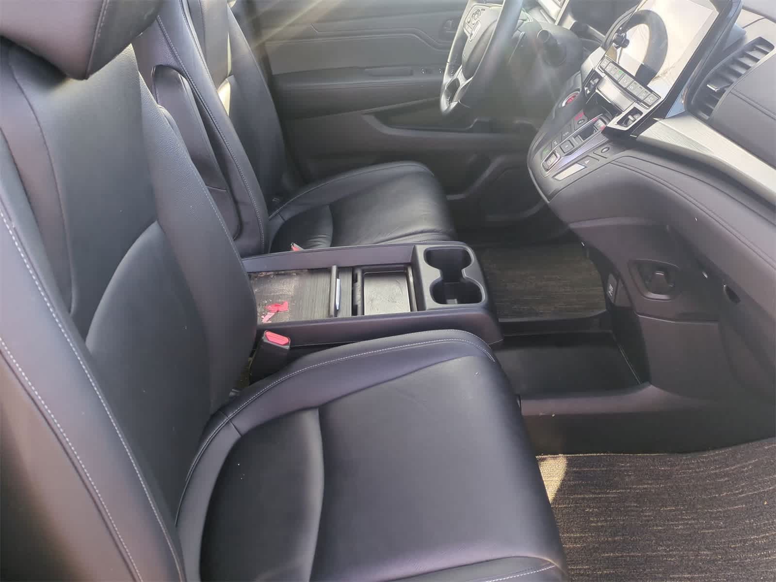 Thumbnail: 2023 Honda Odyssey - 11