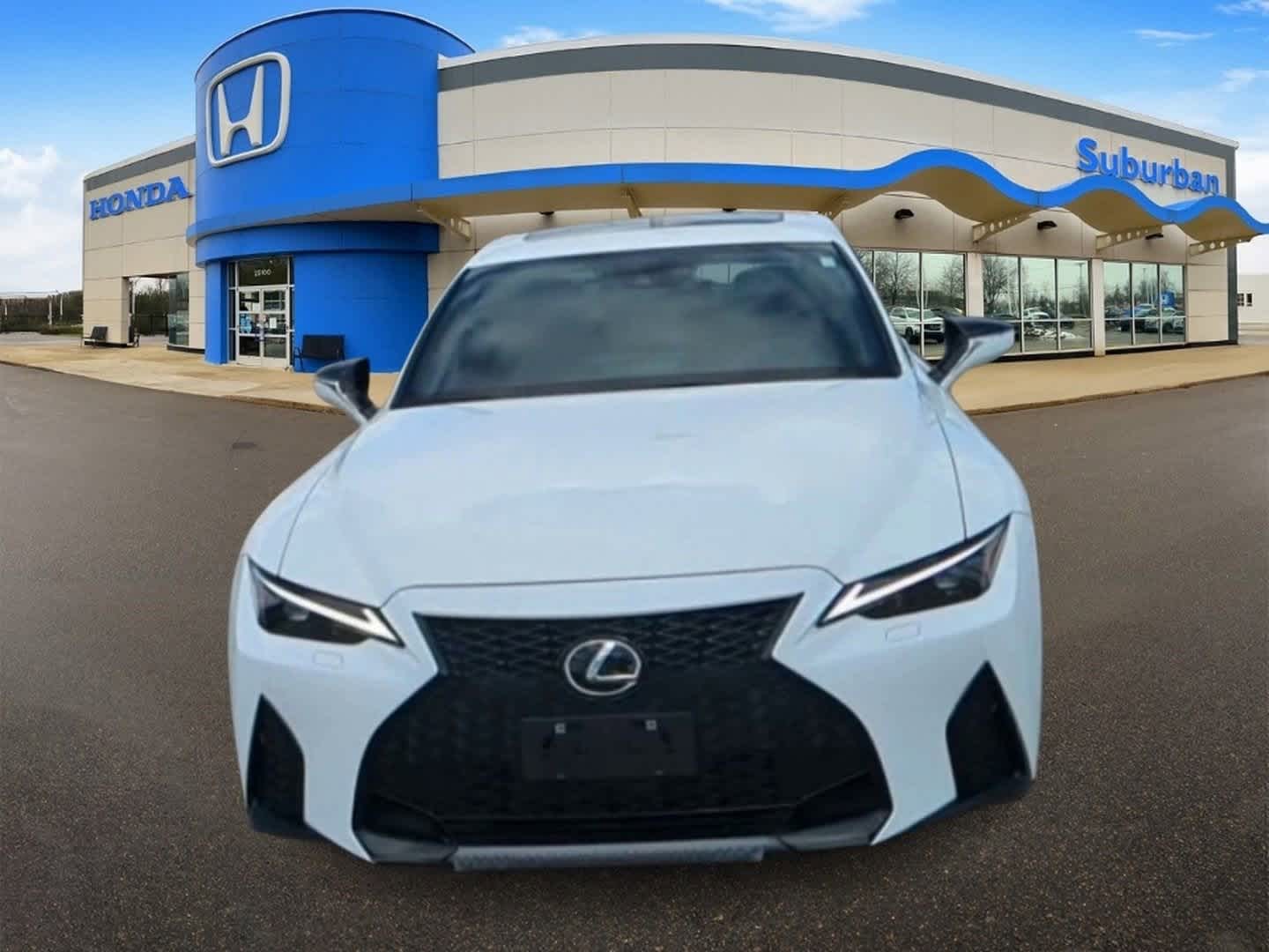 Thumbnail: 2022 Lexus IS - 3