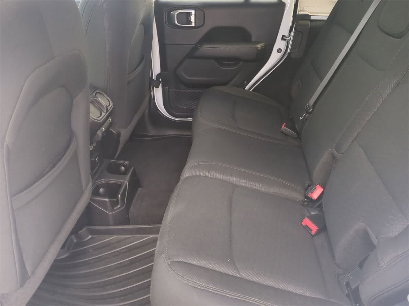 Thumbnail: 2020 Jeep Wrangler - 20