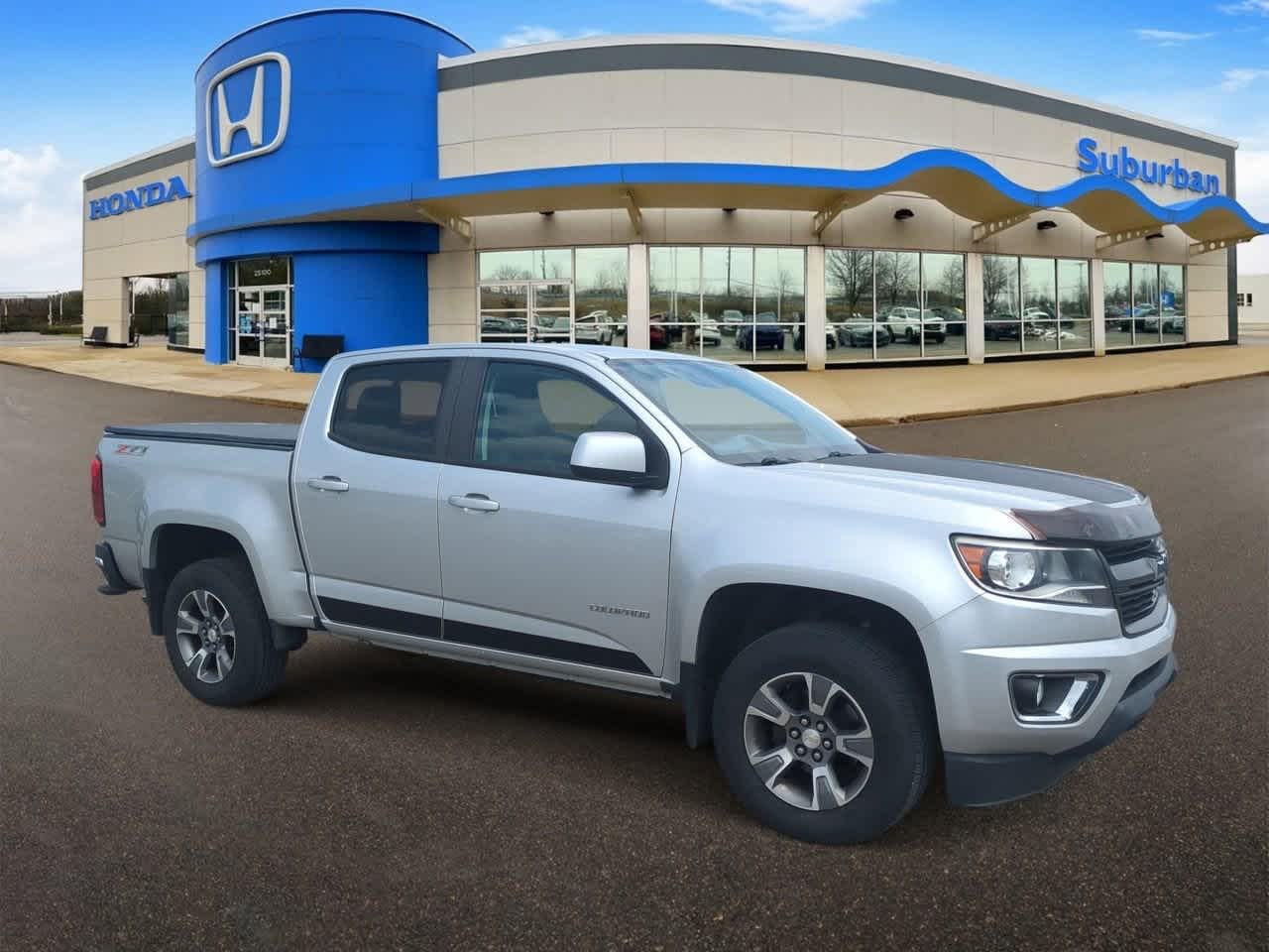Thumbnail: 2017 Chevrolet Colorado - 2
