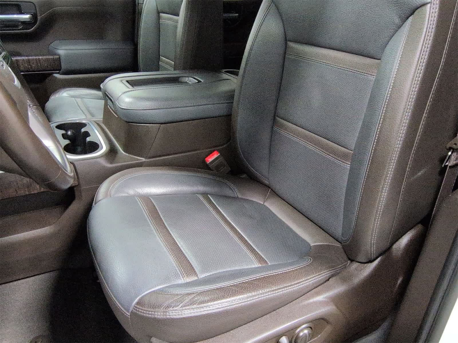 Thumbnail: 2022 GMC Sierra 1500 - 17