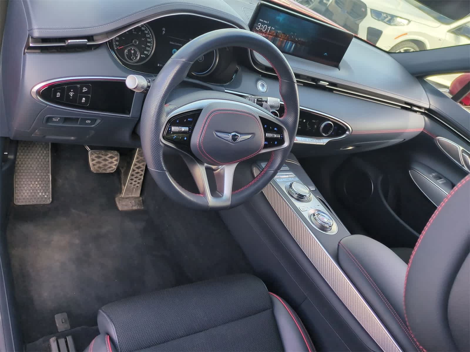 Thumbnail: 2022 Genesis GV70 - 10