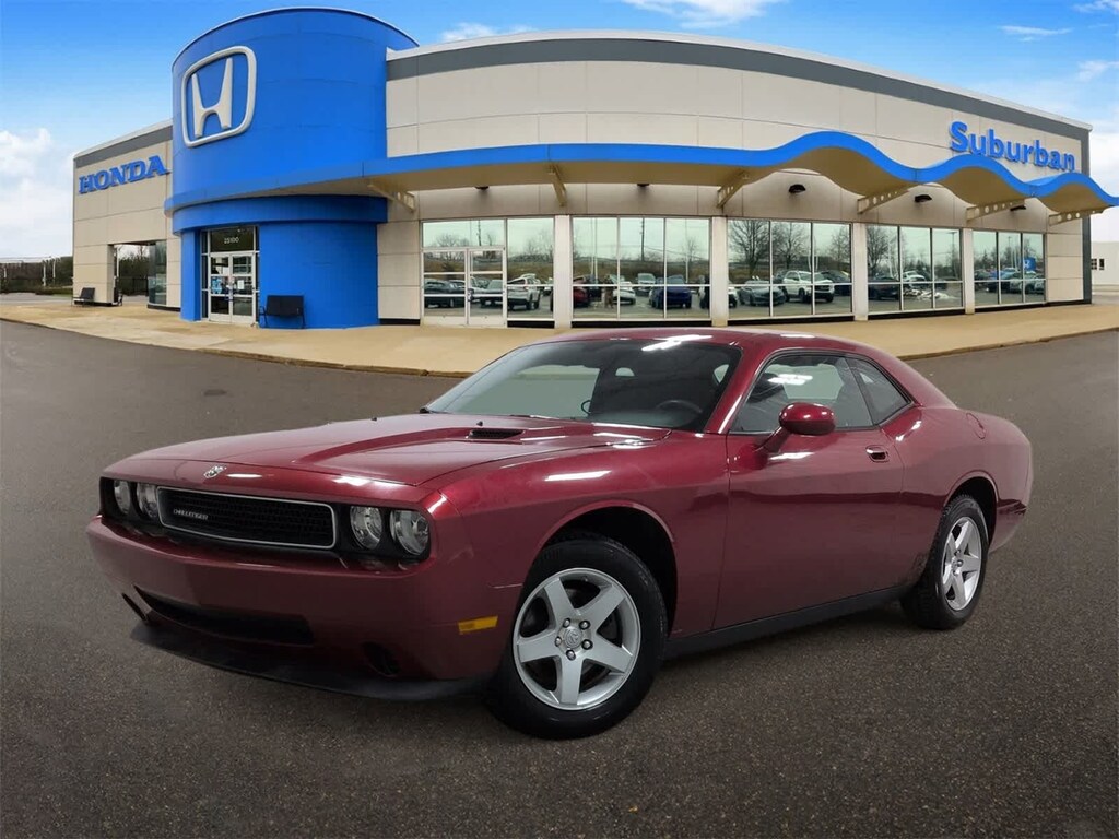 Used 2009 Dodge Challenger SE Coupe