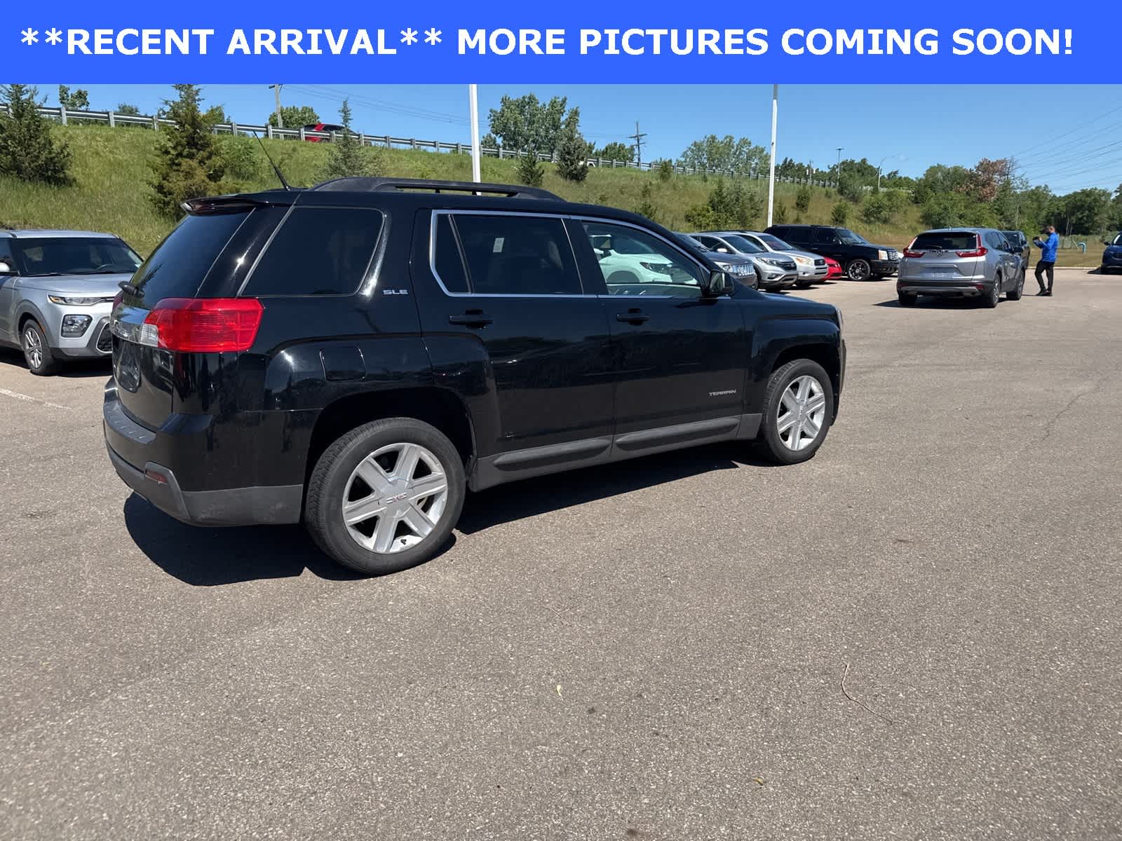 Thumbnail: 2011 GMC Terrain - 18