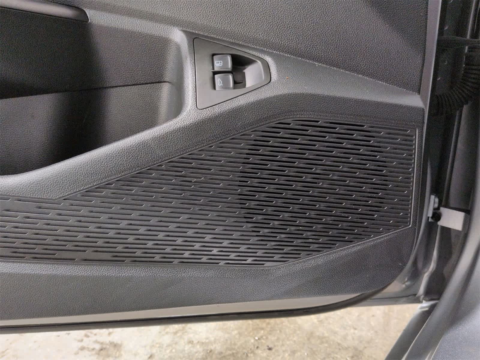 Thumbnail: 2024 Volkswagen Jetta - 30