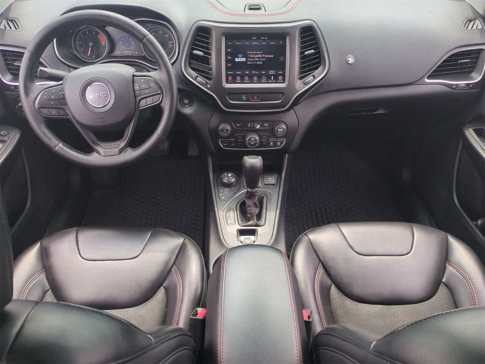 Thumbnail: 2019 Jeep Cherokee - 15