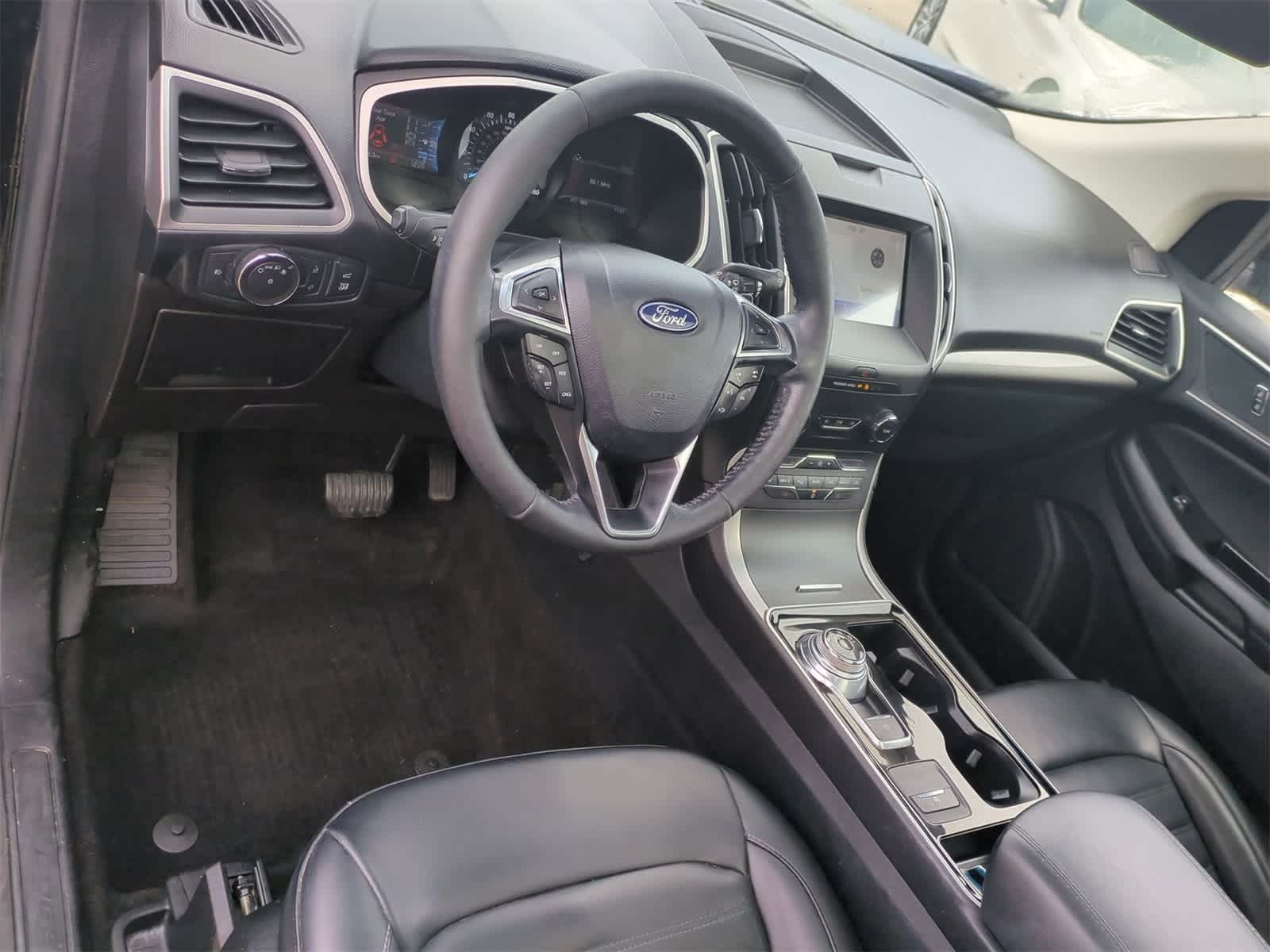 2020 Ford Edge SEL 10