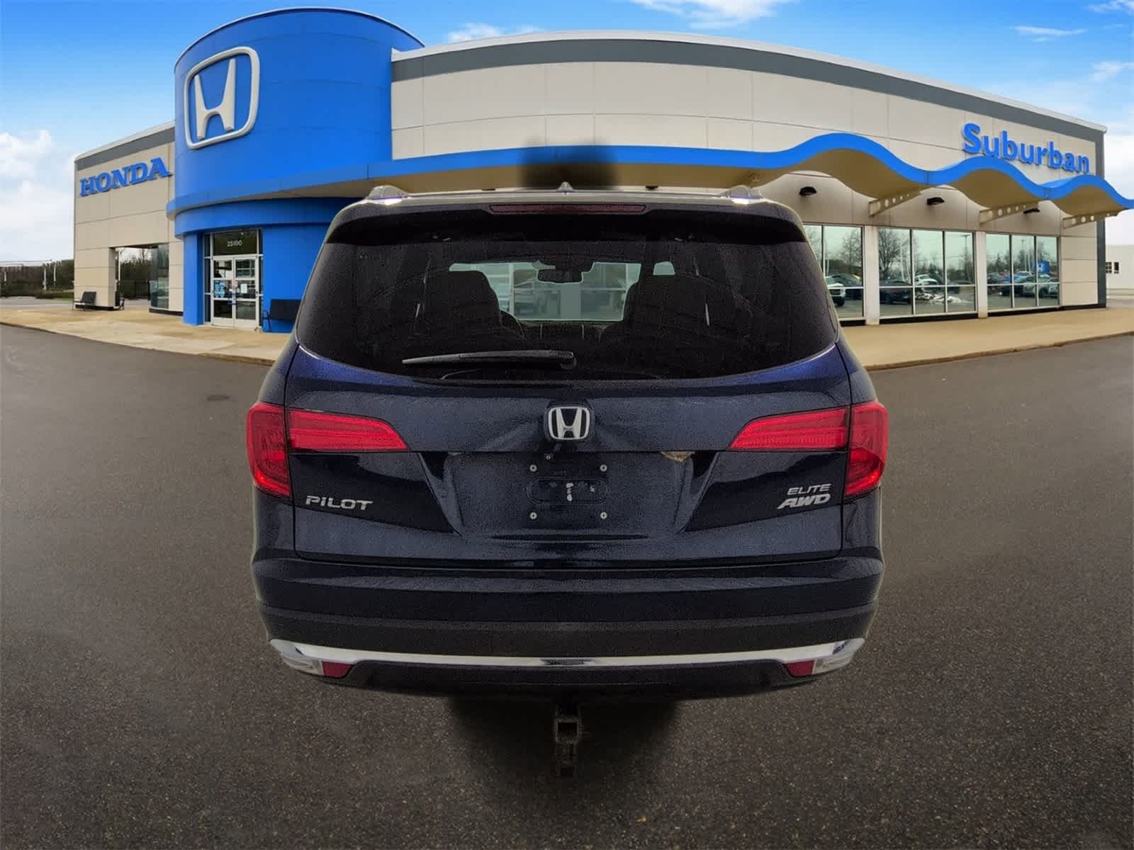 Thumbnail: 2016 Honda Pilot - 6