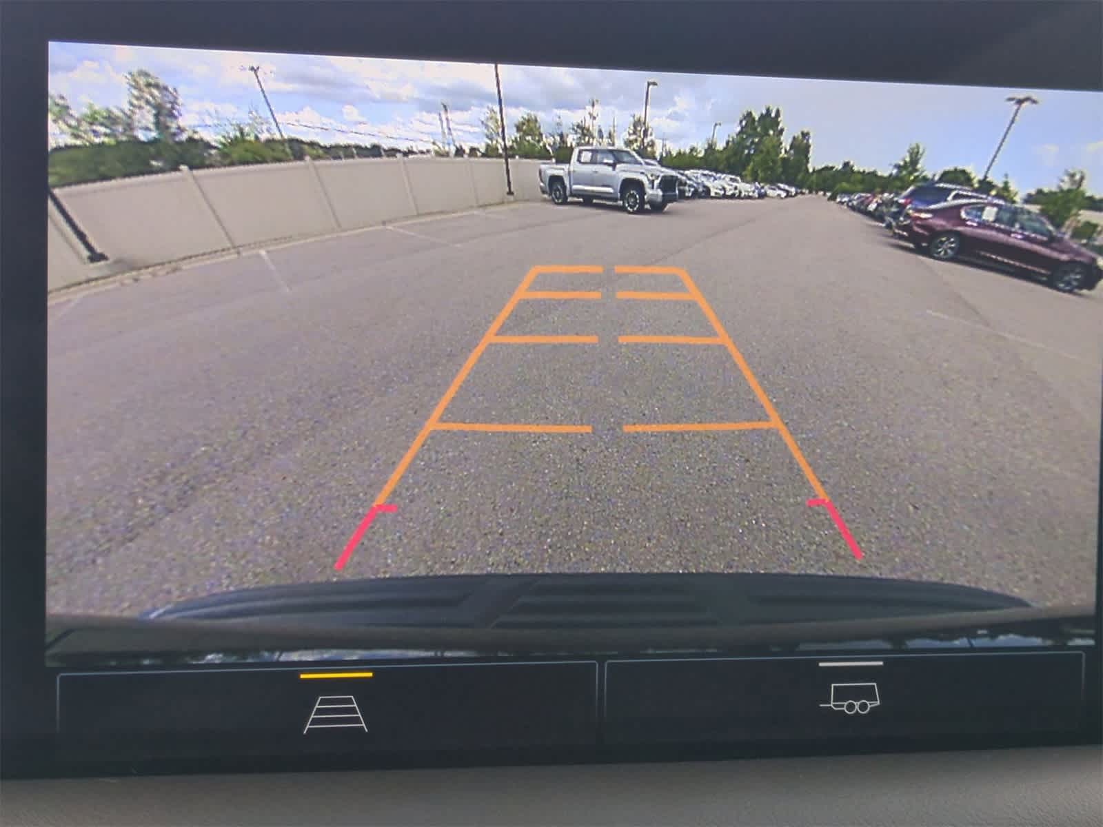 Thumbnail: 2023 Chevrolet Tahoe - 29