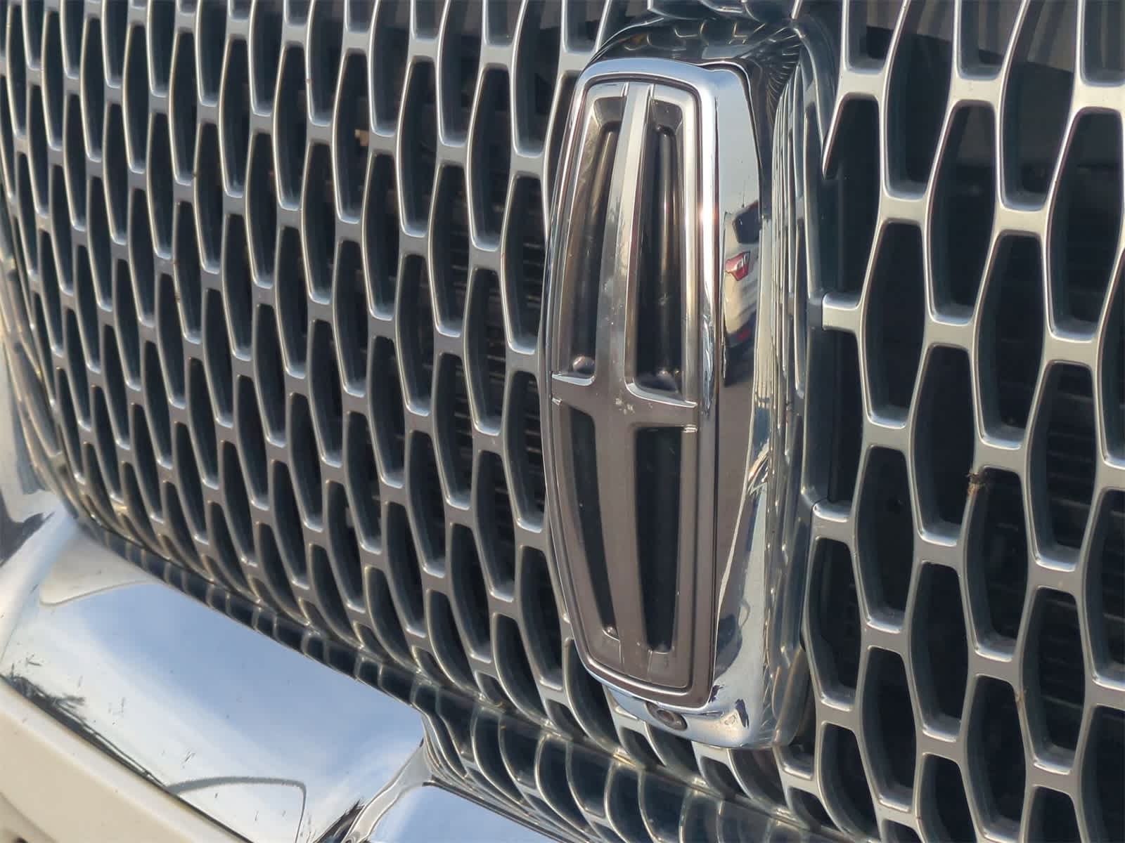 Thumbnail: 2018 Lincoln Navigator - 13