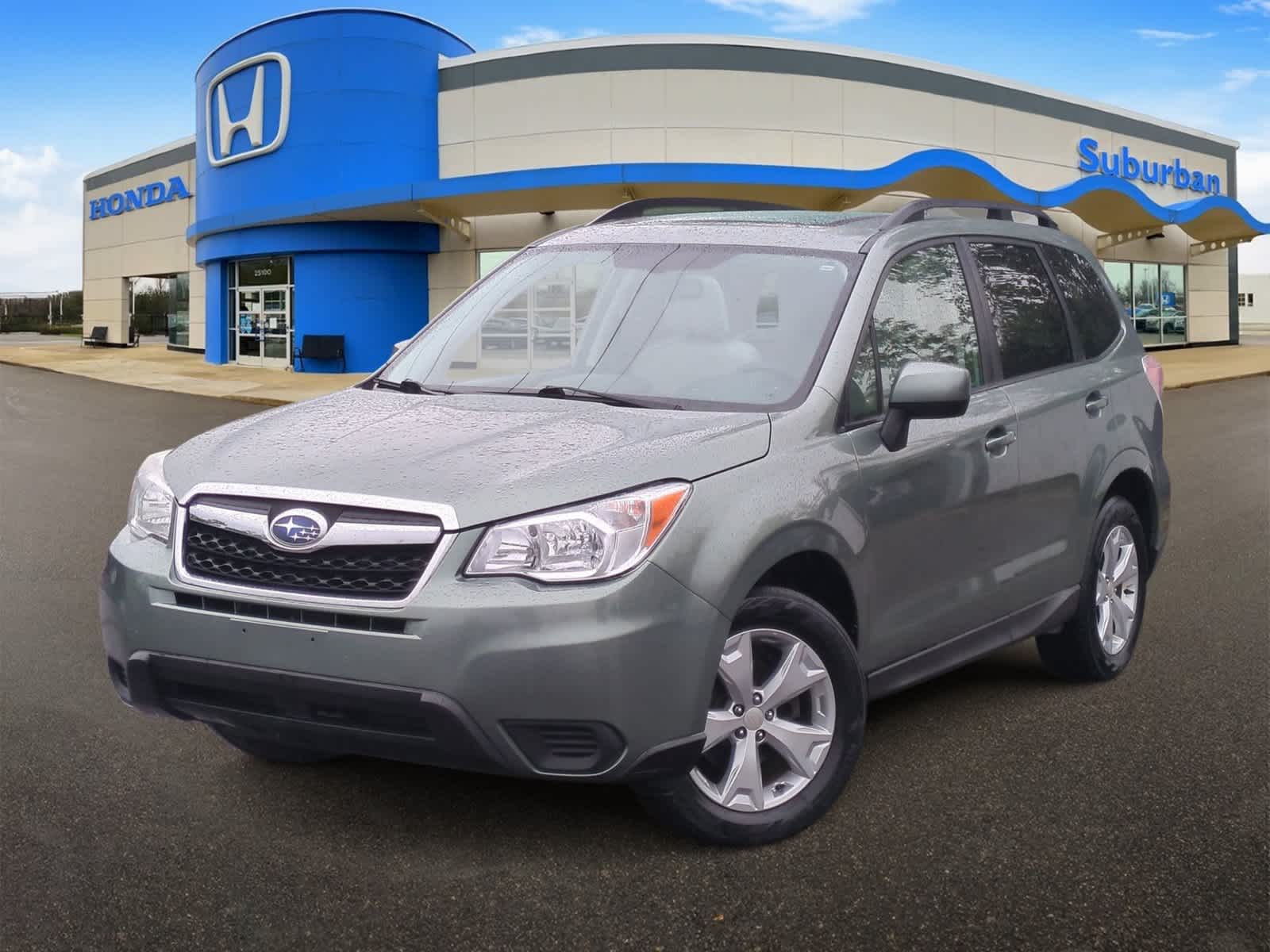 Used 2014 Subaru Forester i Premium with VIN JF2SJAEC1EH549280 for sale in Farmington Hills, MI