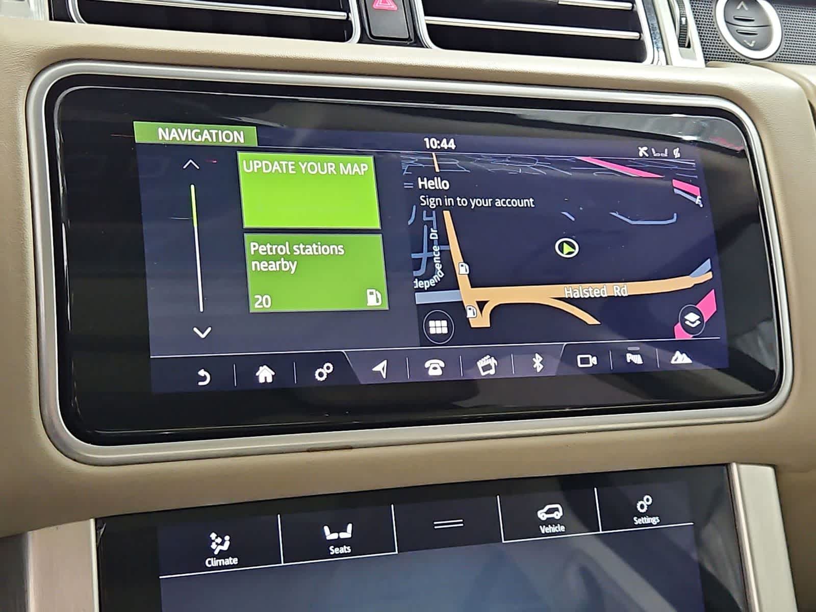 Thumbnail: 2019 Land Rover Range Rover - 28