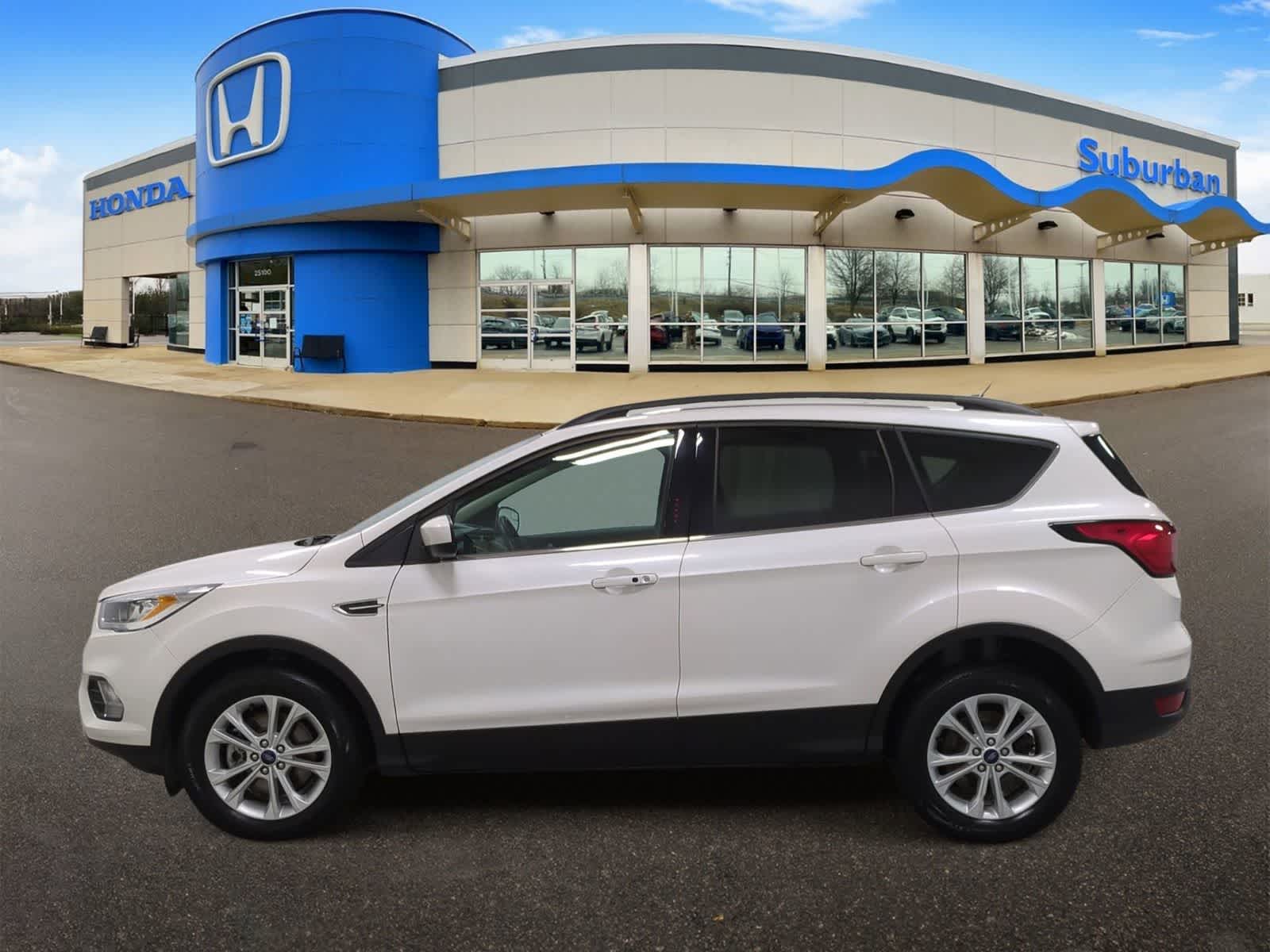 Thumbnail: 2019 Ford Escape - 5
