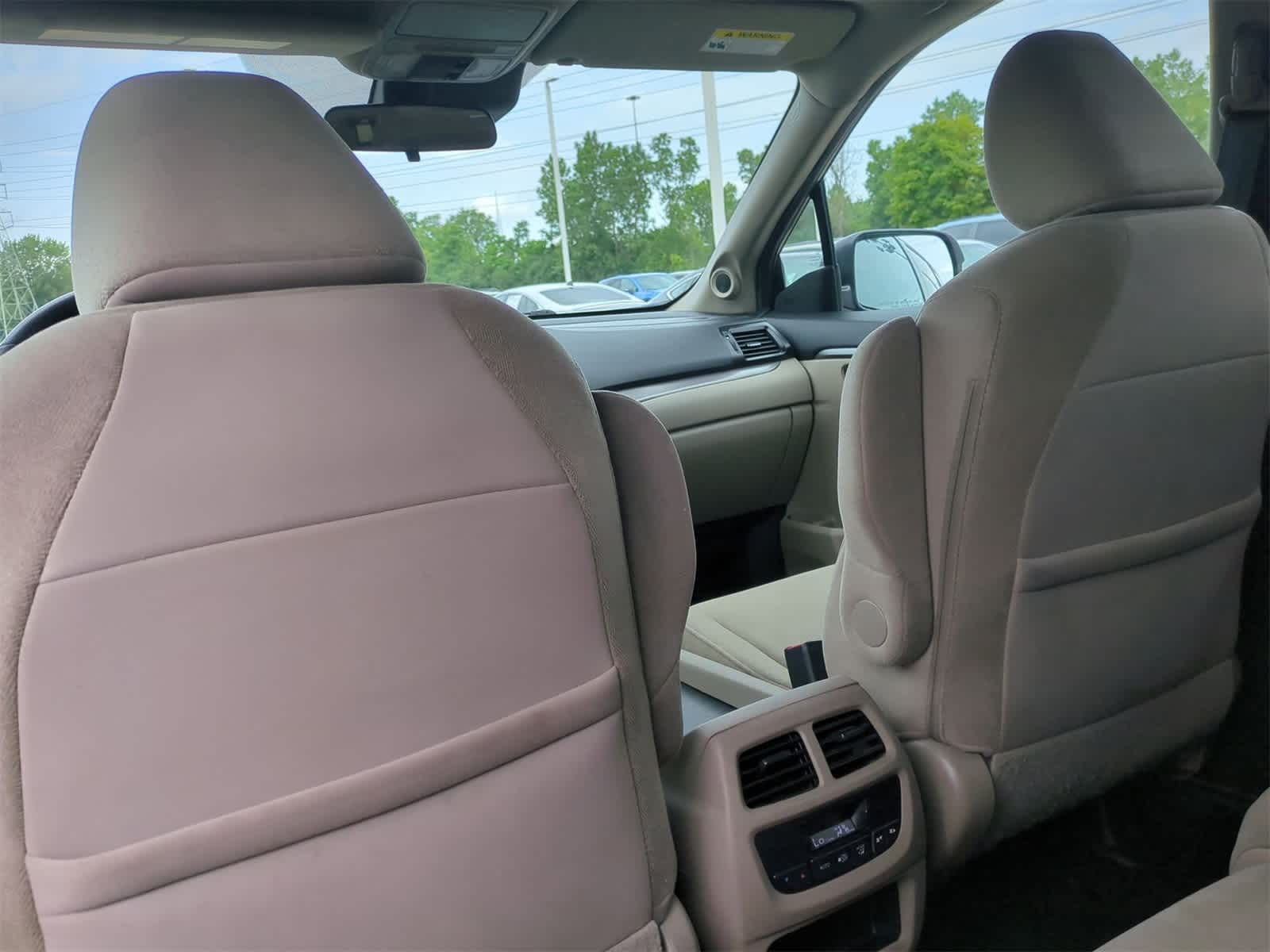 Thumbnail: 2021 Honda Pilot - 18