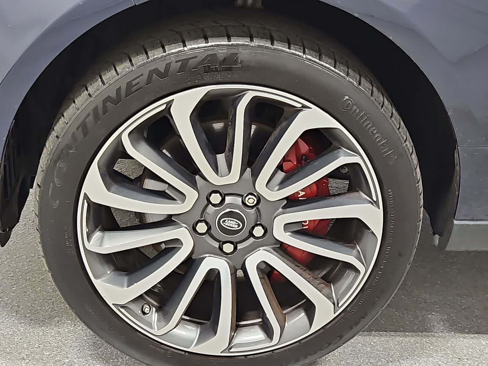 Thumbnail: 2019 Land Rover Range Rover - 12