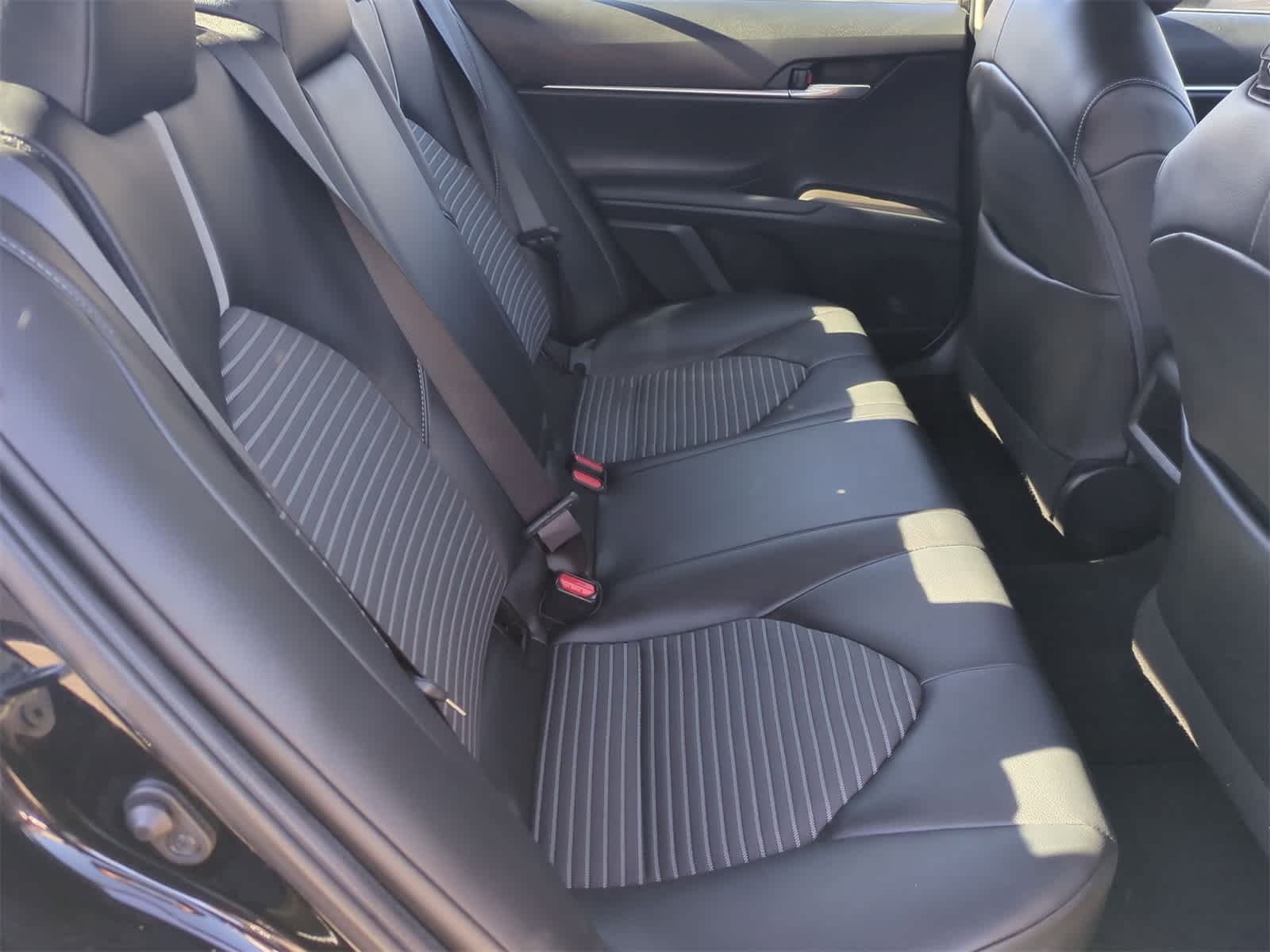 Thumbnail: 2021 Toyota Camry - 20