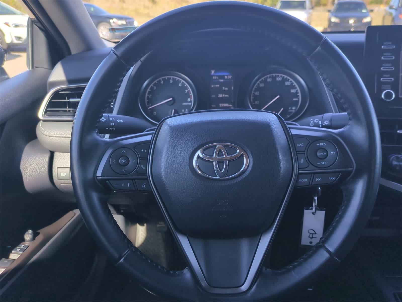 Thumbnail: 2021 Toyota Camry - 22