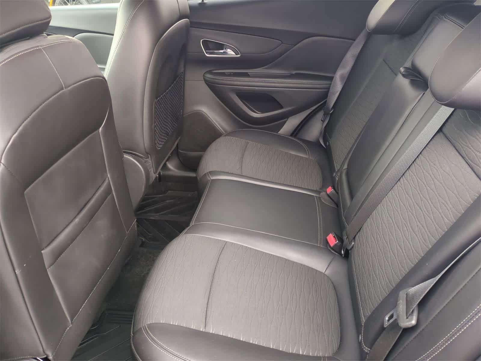 Thumbnail: 2016 Buick Encore - 19