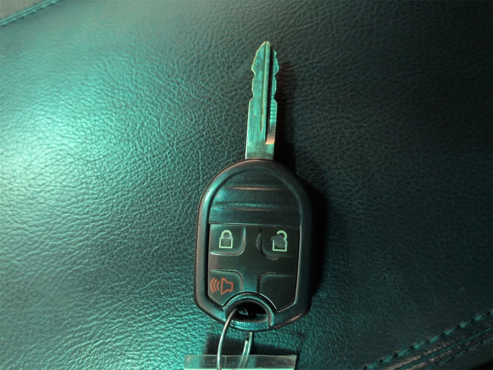 Thumbnail: 2012 Ford Explorer - 33