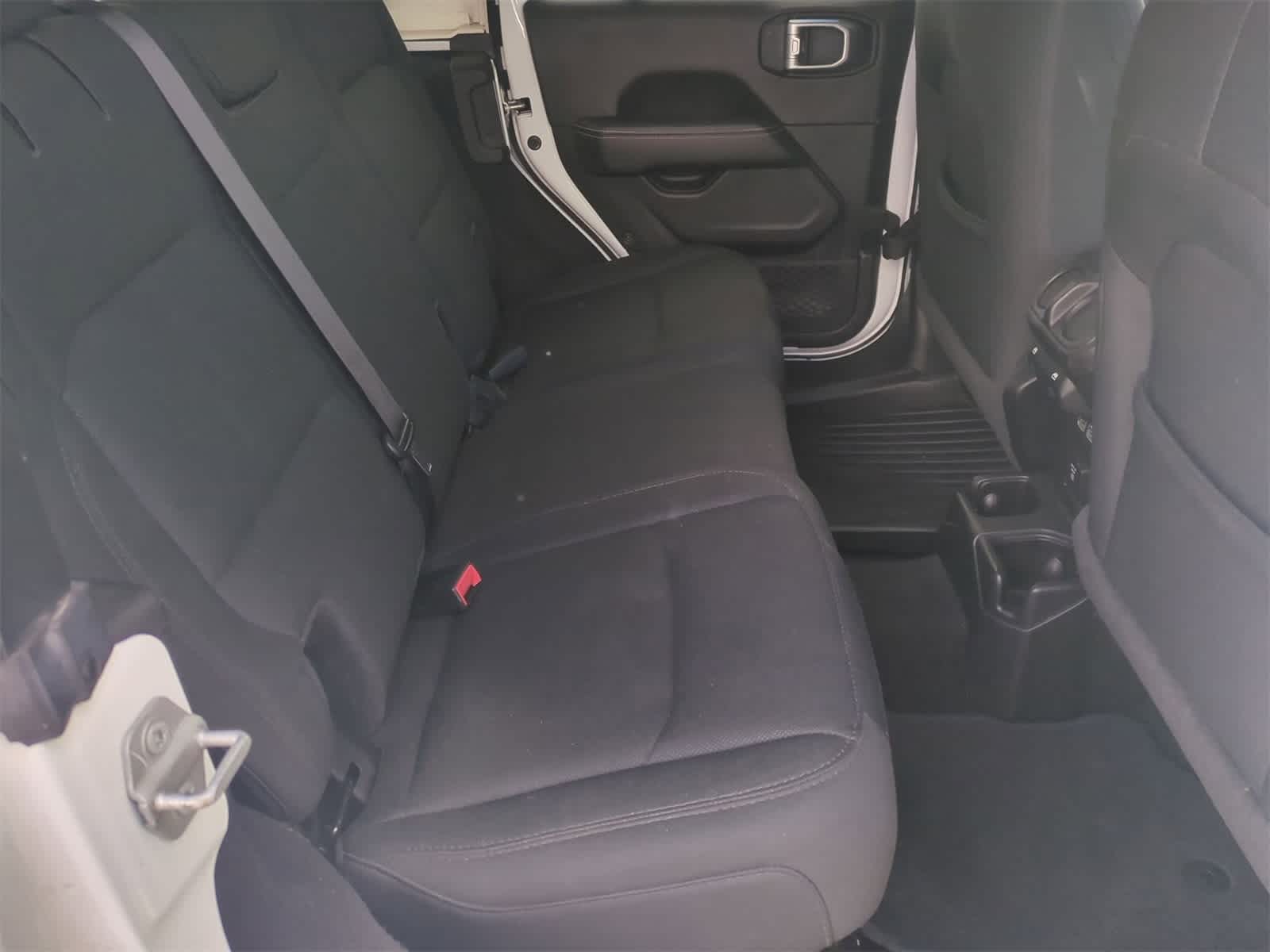 Thumbnail: 2020 Jeep Wrangler - 21