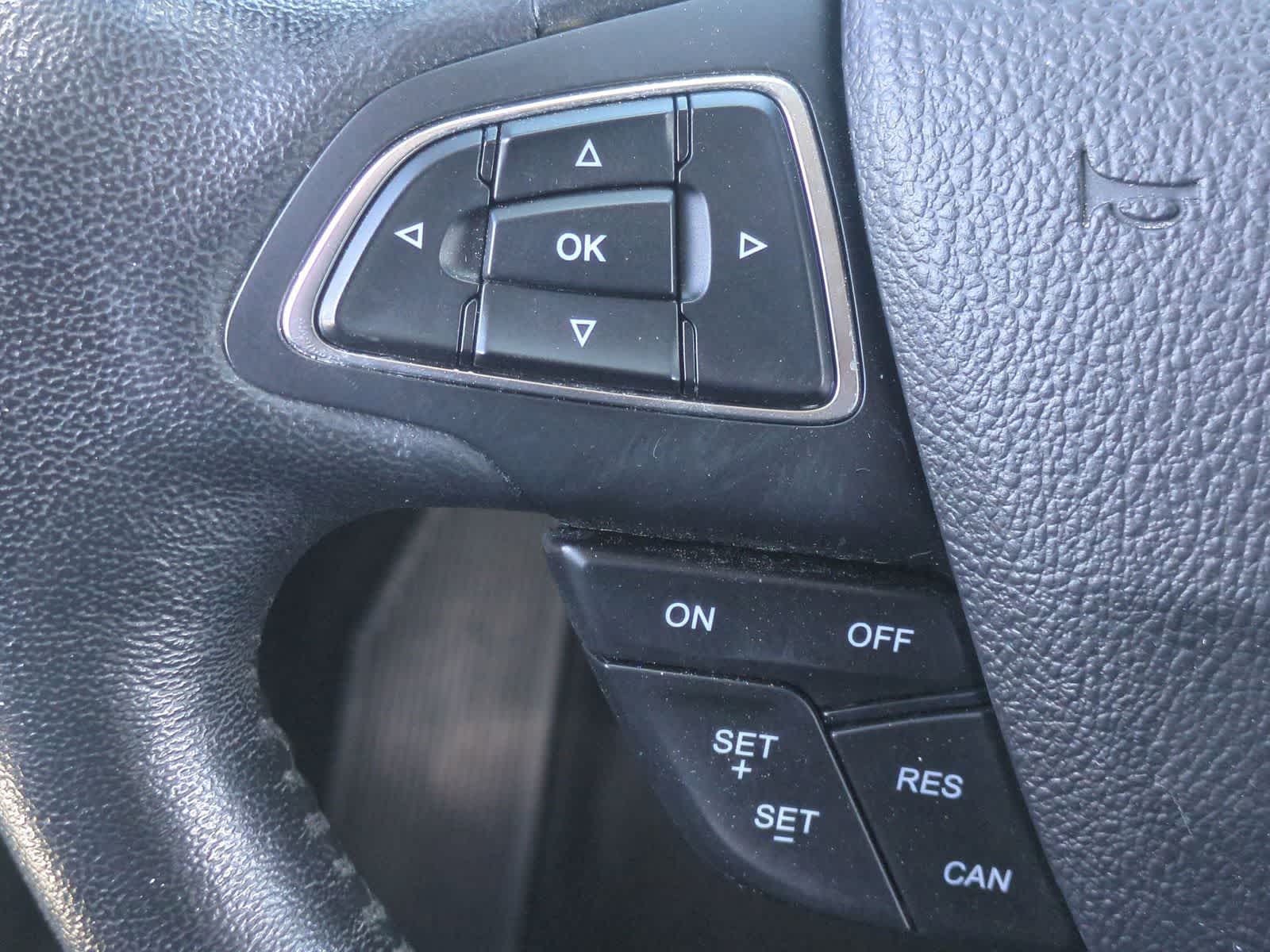 Thumbnail: 2017 Ford Escape - 23