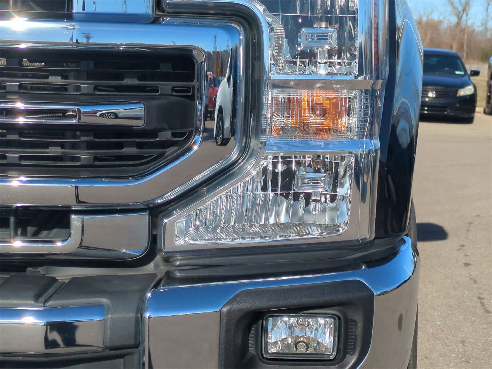 Thumbnail: 2022 Ford Econoline - 12