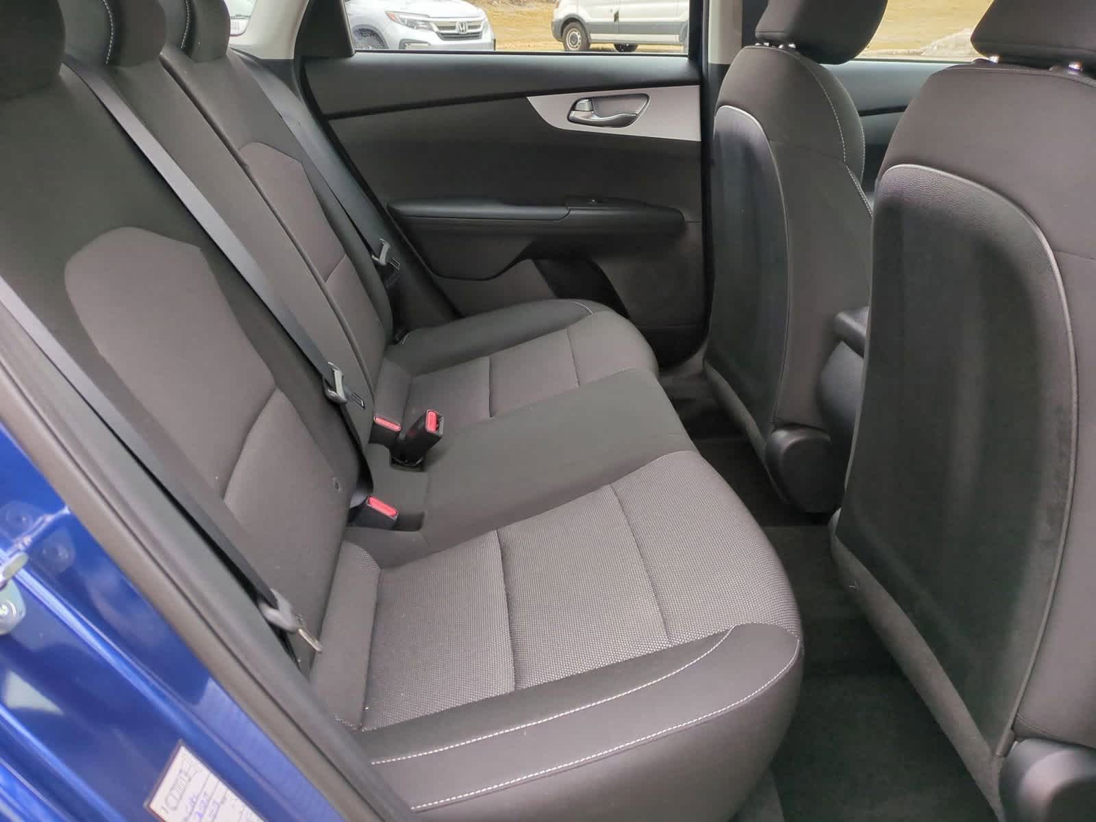 Thumbnail: 2023 Kia Forte - 20