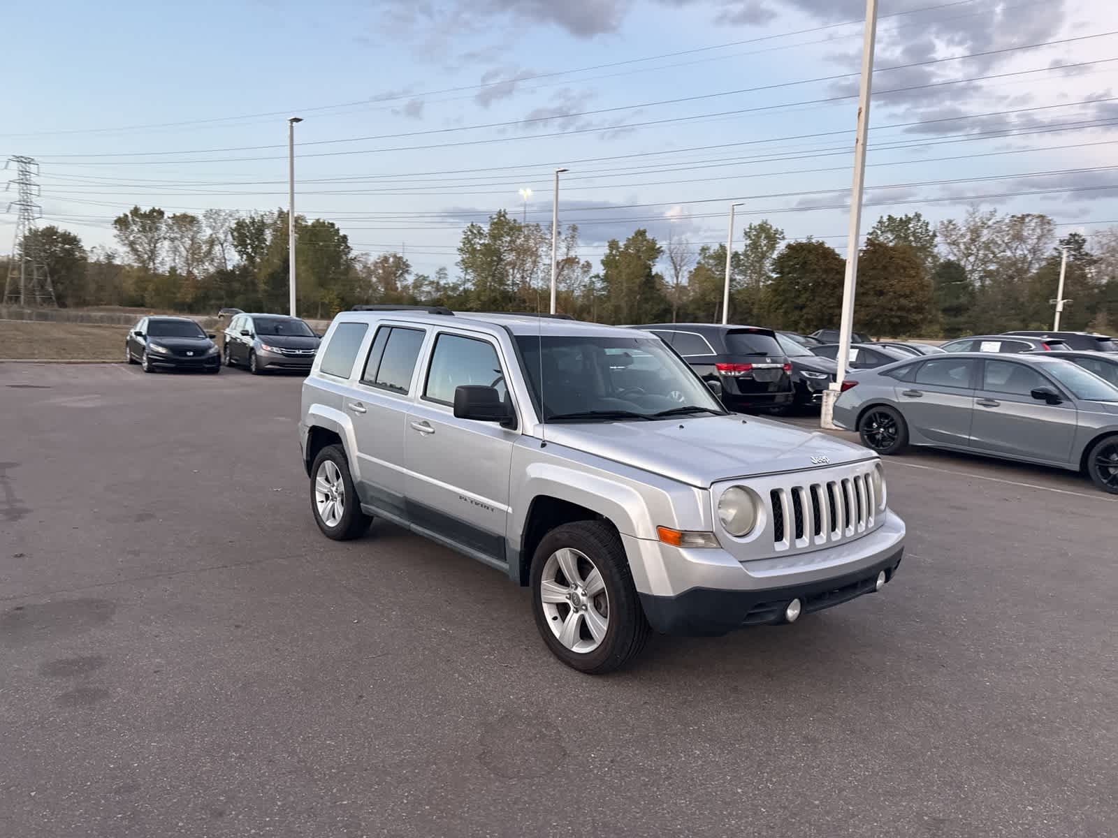 Thumbnail: 2011 Jeep Patriot - 6