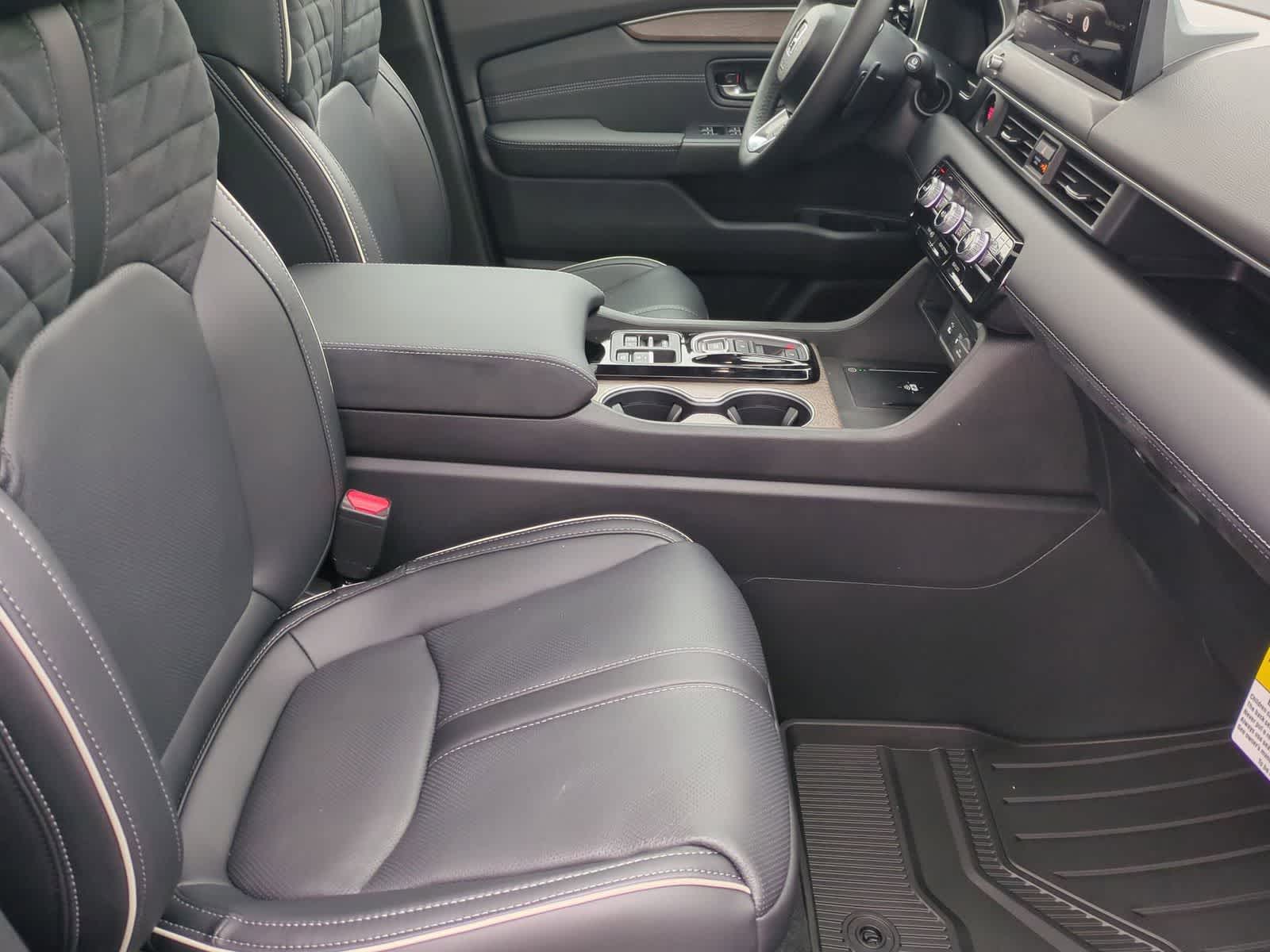 Thumbnail: 2026 Honda Pilot - 11