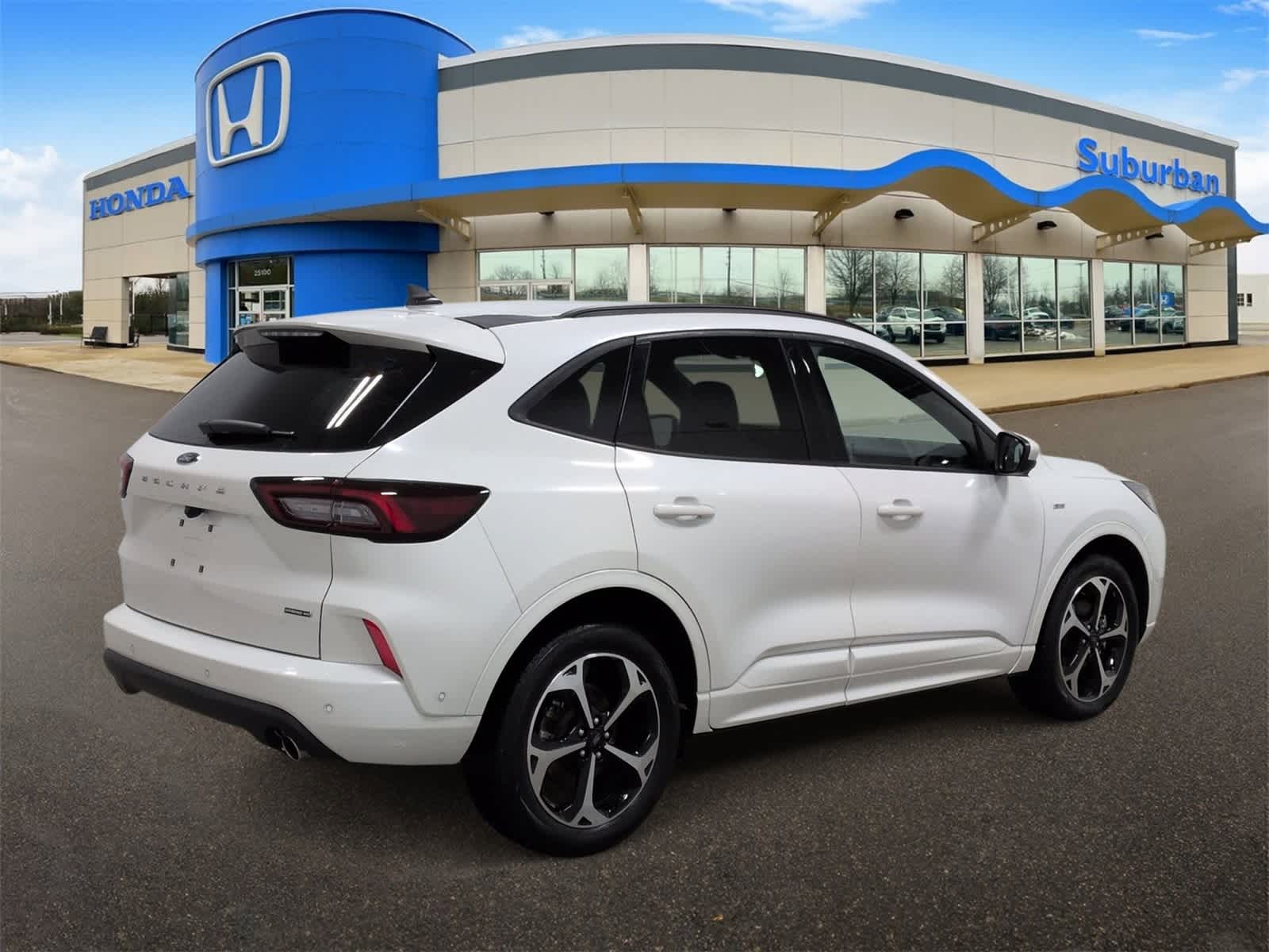 Thumbnail: 2023 Ford Escape - 8