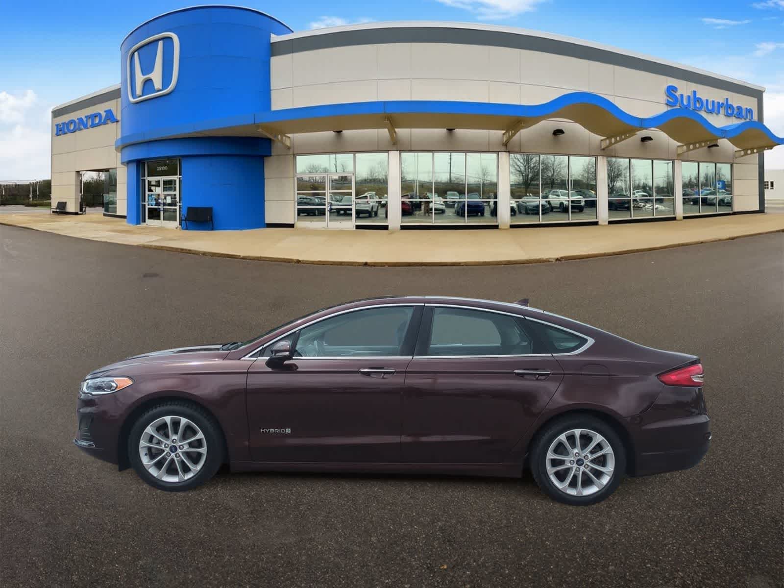 Thumbnail: 2019 Ford Fusion - 4