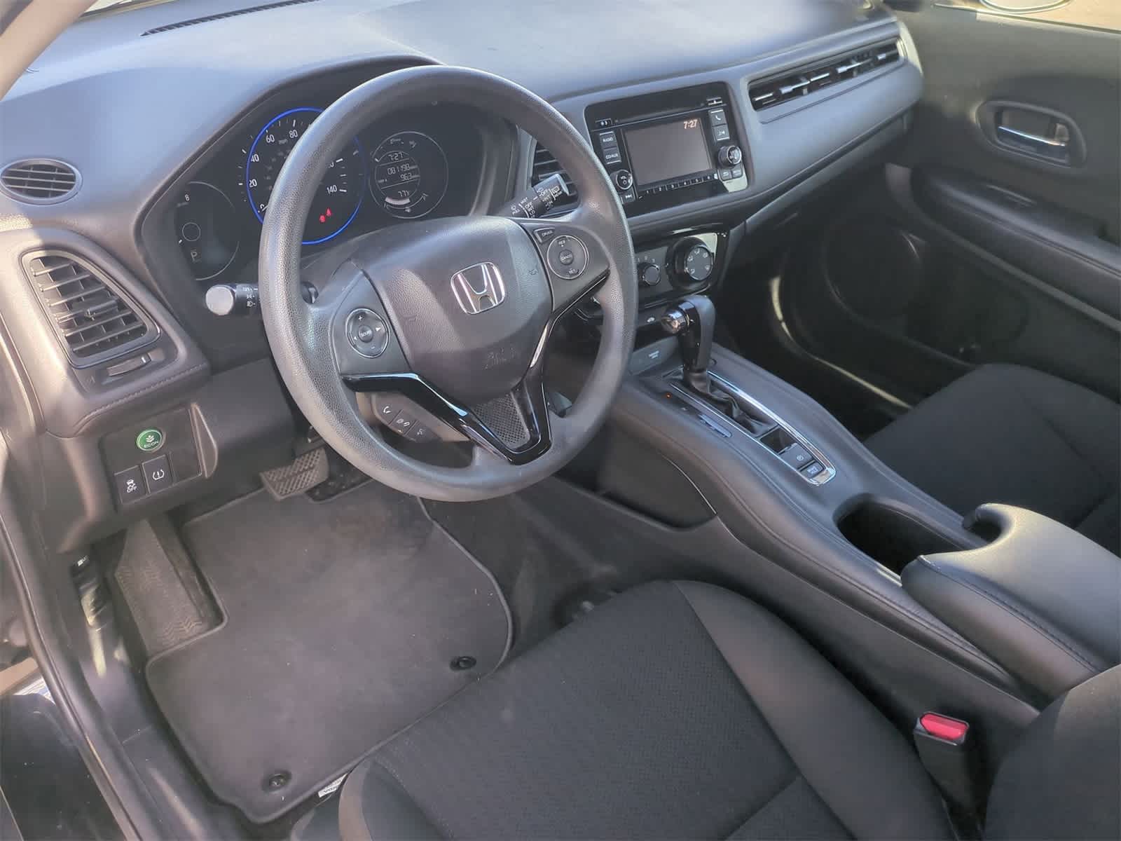 Thumbnail: 2016 Honda HR-V - 10