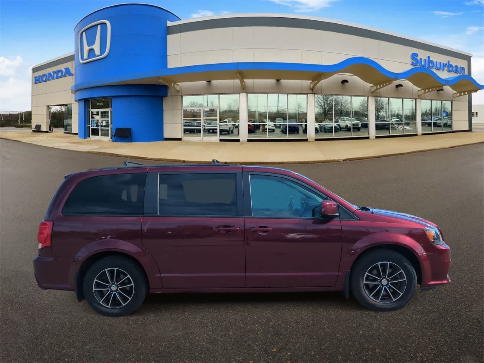 Thumbnail: 2019 Dodge Grand Caravan - 9