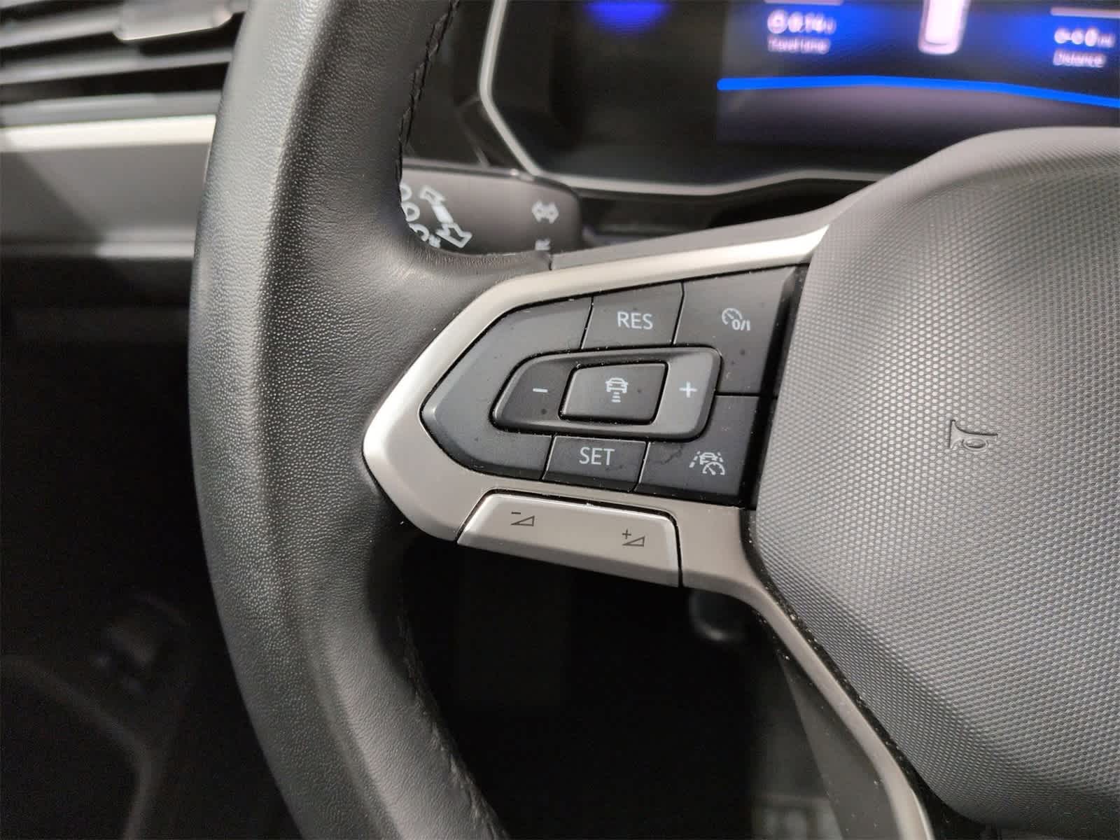 Thumbnail: 2024 Volkswagen Jetta - 24