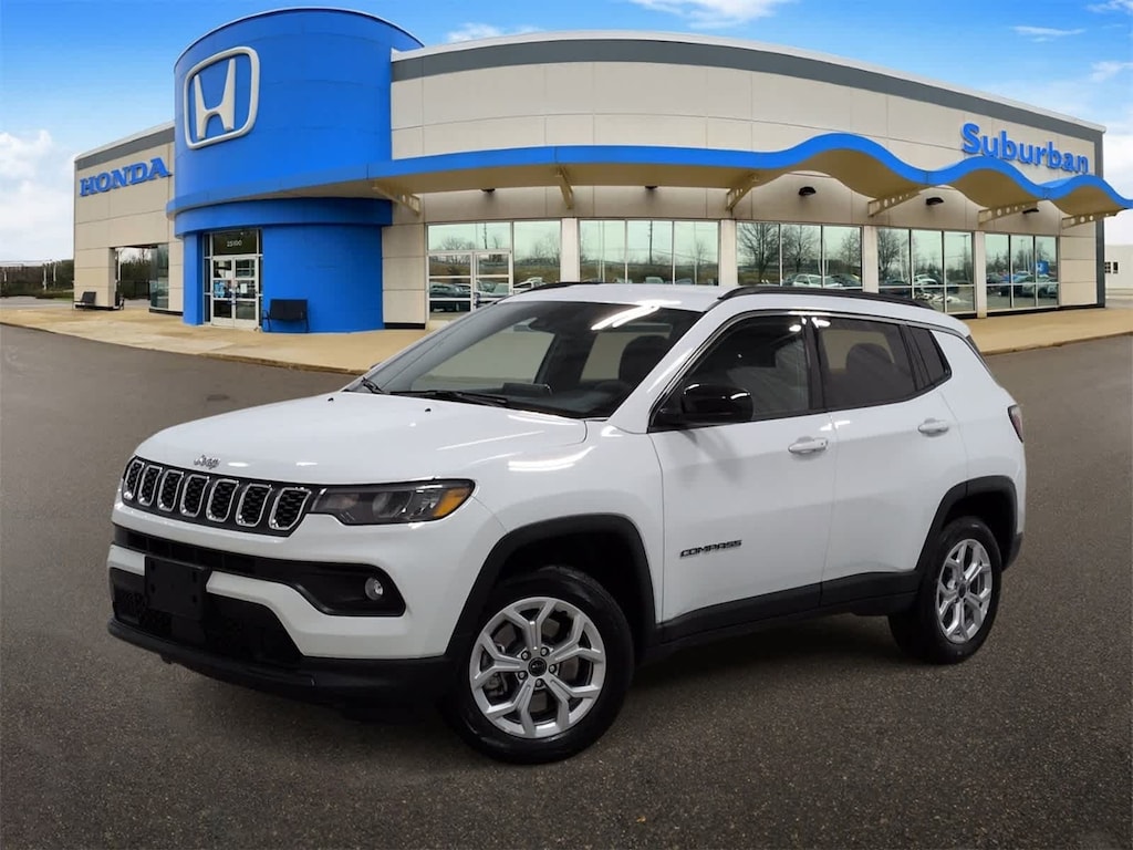 Used 2025 Jeep Compass Latitude SUV